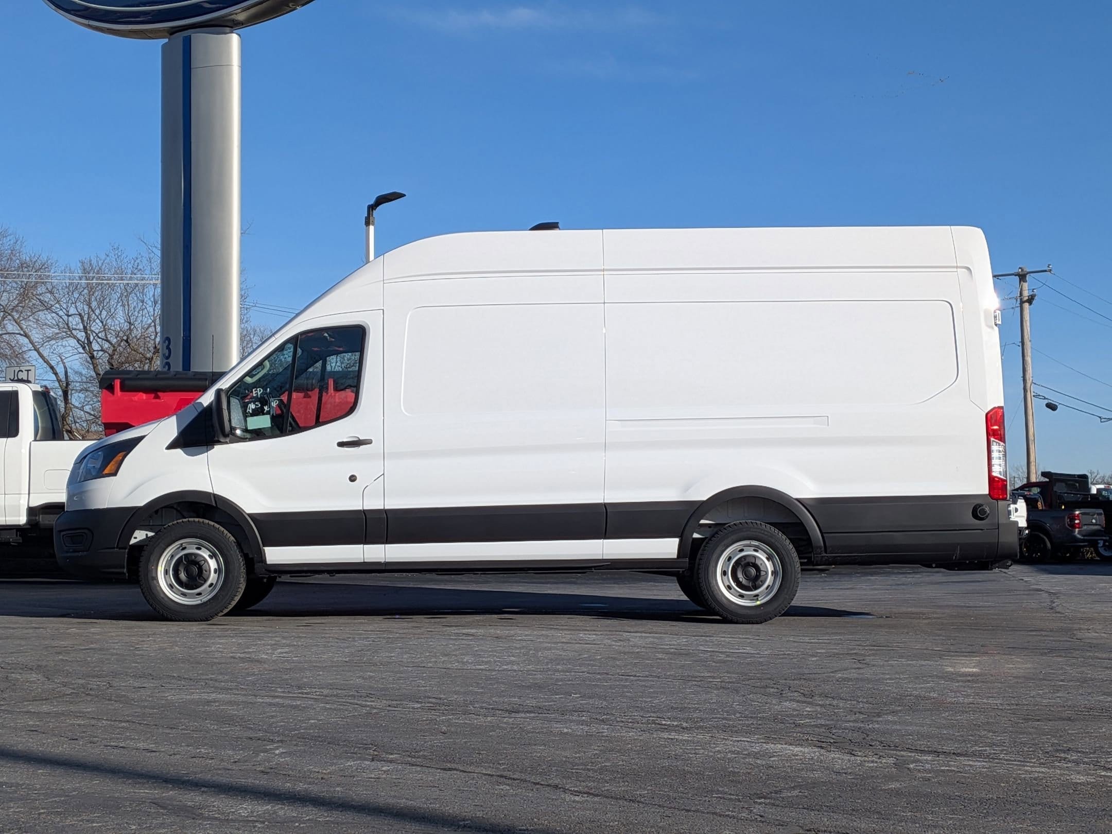2026 FORD TRANSIT - Image 8