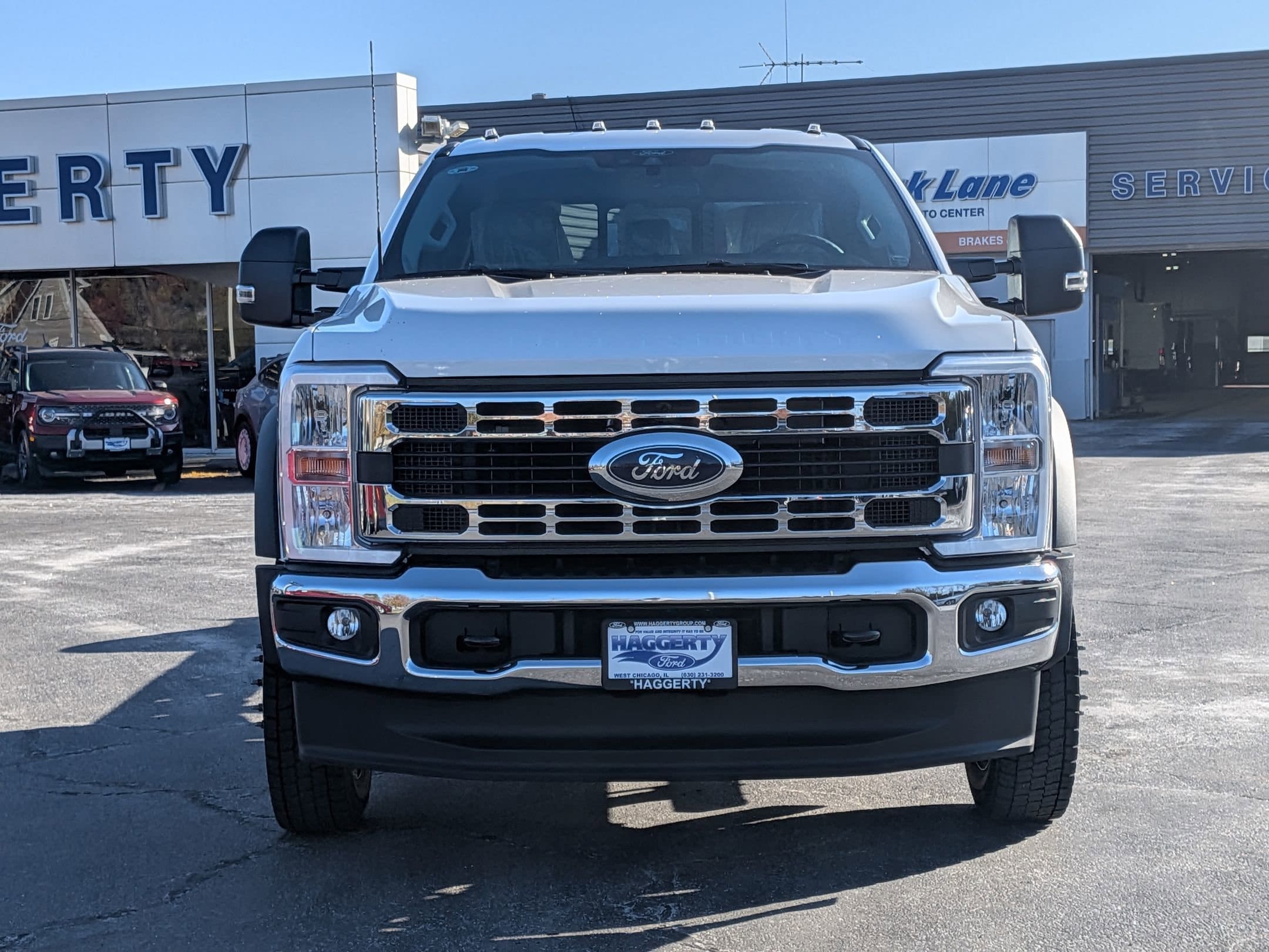 2026 FORD F-450 - Image 2