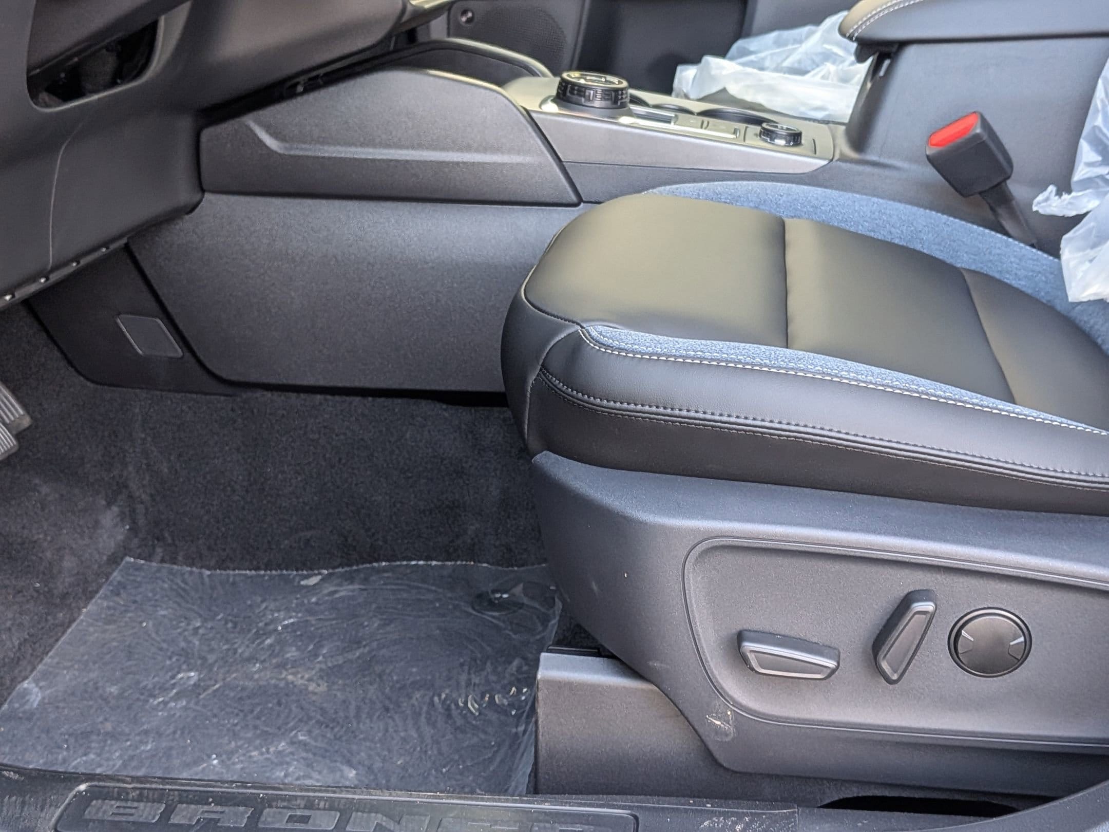 2025 FORD BRONCO SPORT - Image 11