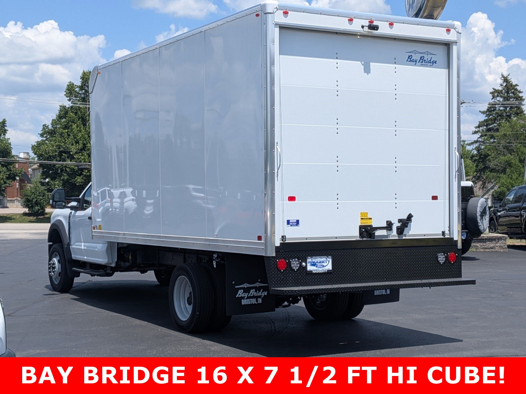 2025 FORD F-450 - Image 7