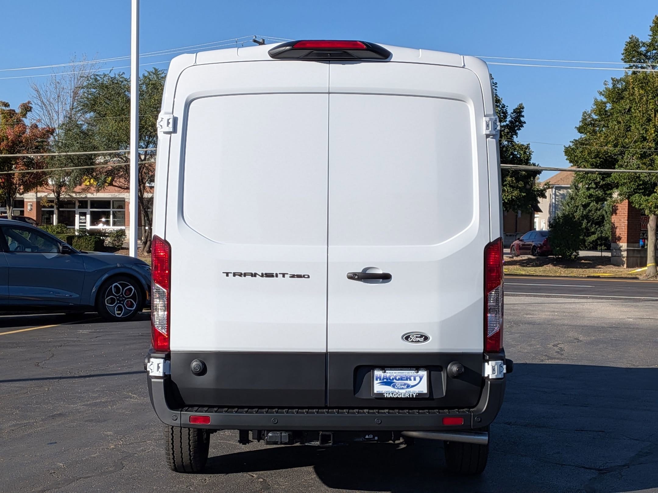 2026 FORD TRANSIT - Image 6