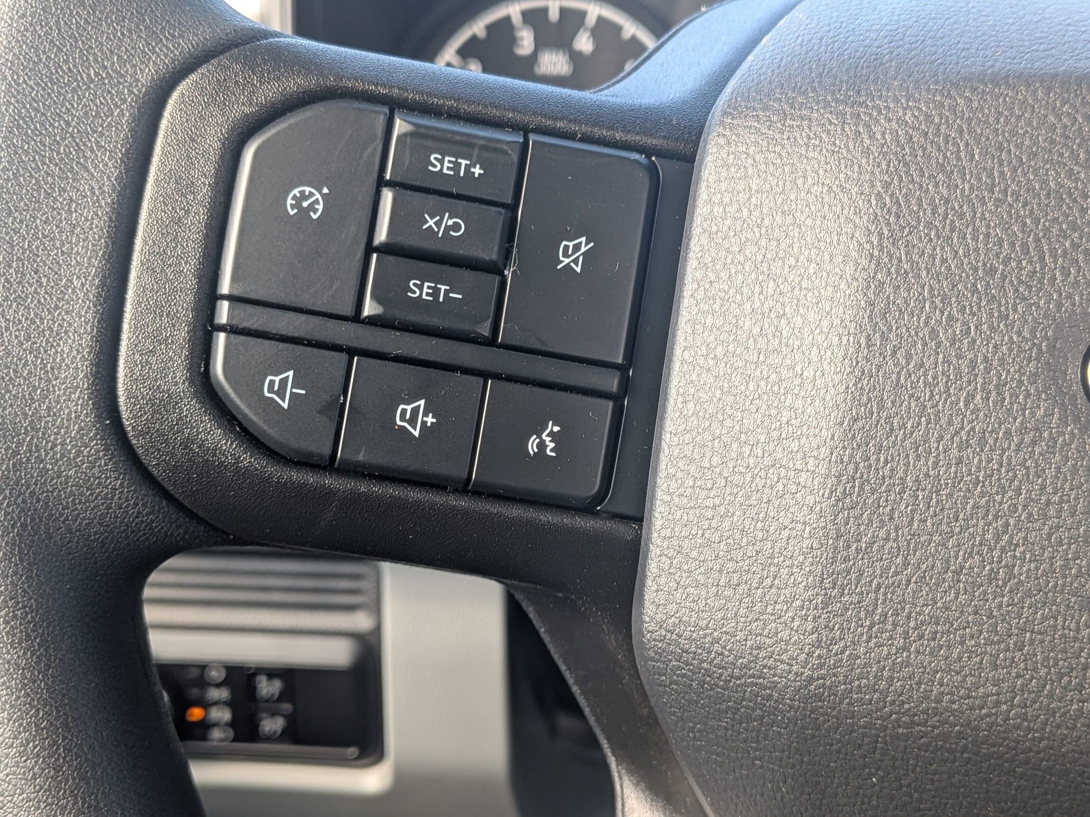 2026 FORD F-250 - Image 14