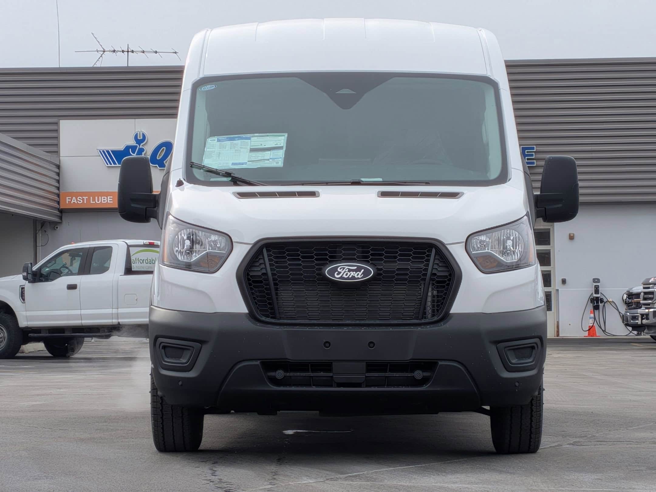 2026 FORD TRANSIT - Image 2