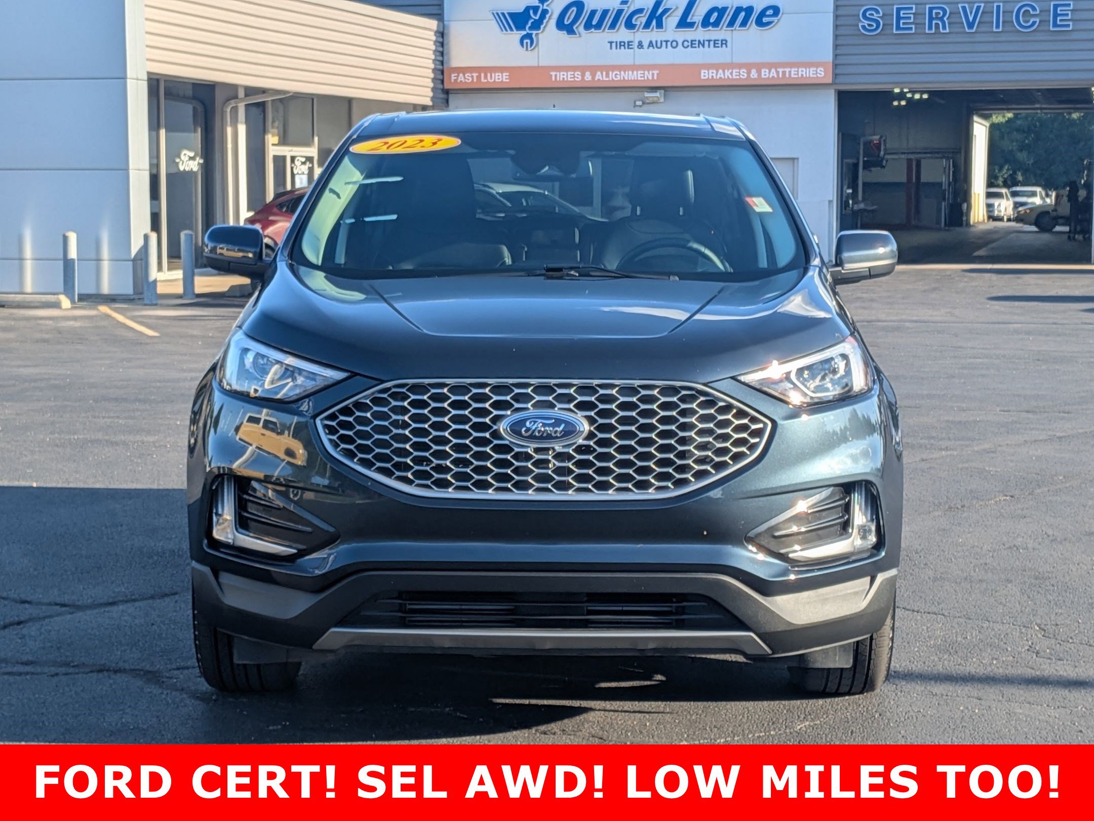 2023 Ford Edge SEL photo 2