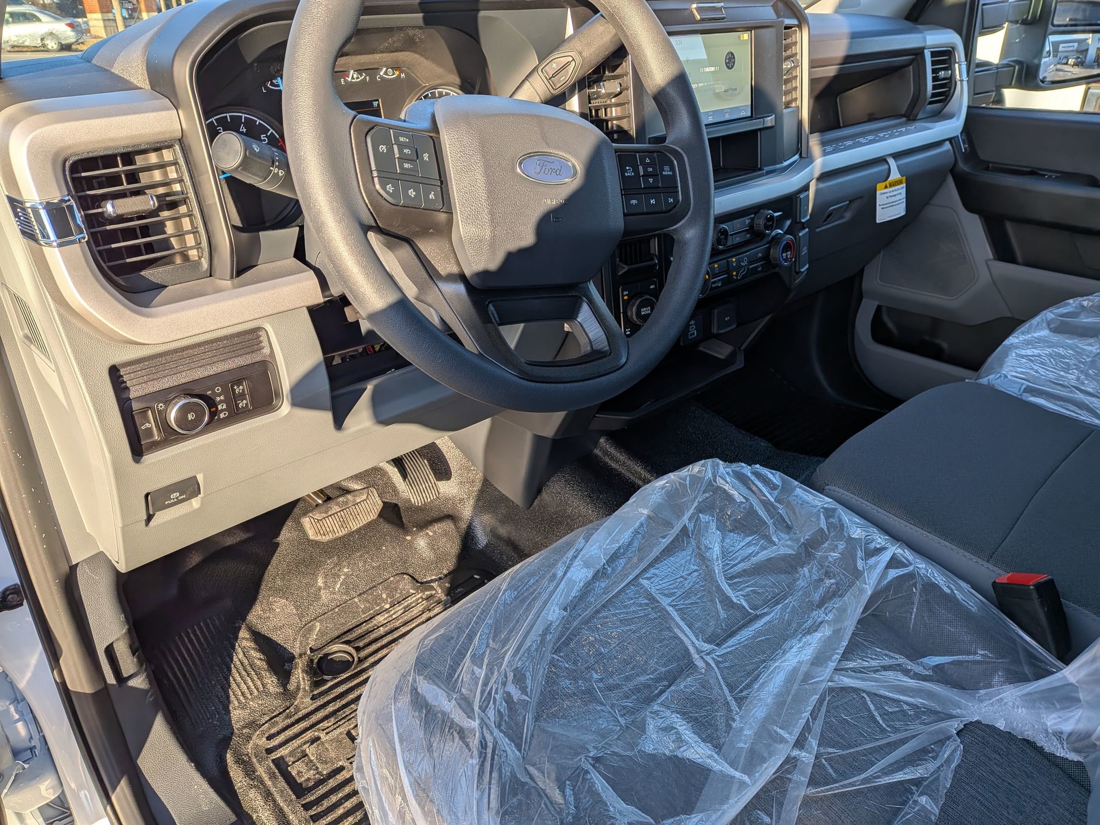 2026 FORD F-250 - Image 10