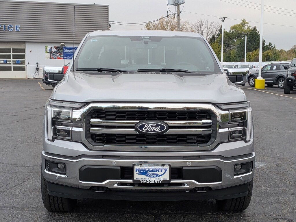 New 2025 Ford F-150 LARIAT 4WD SuperCrew 5.5 Box