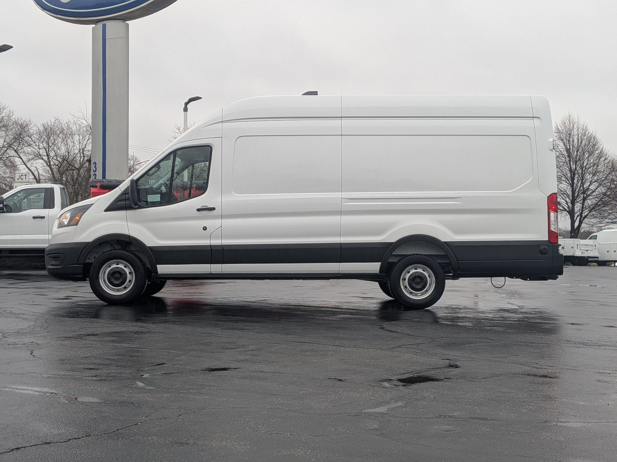 2026 FORD TRANSIT - Image 8