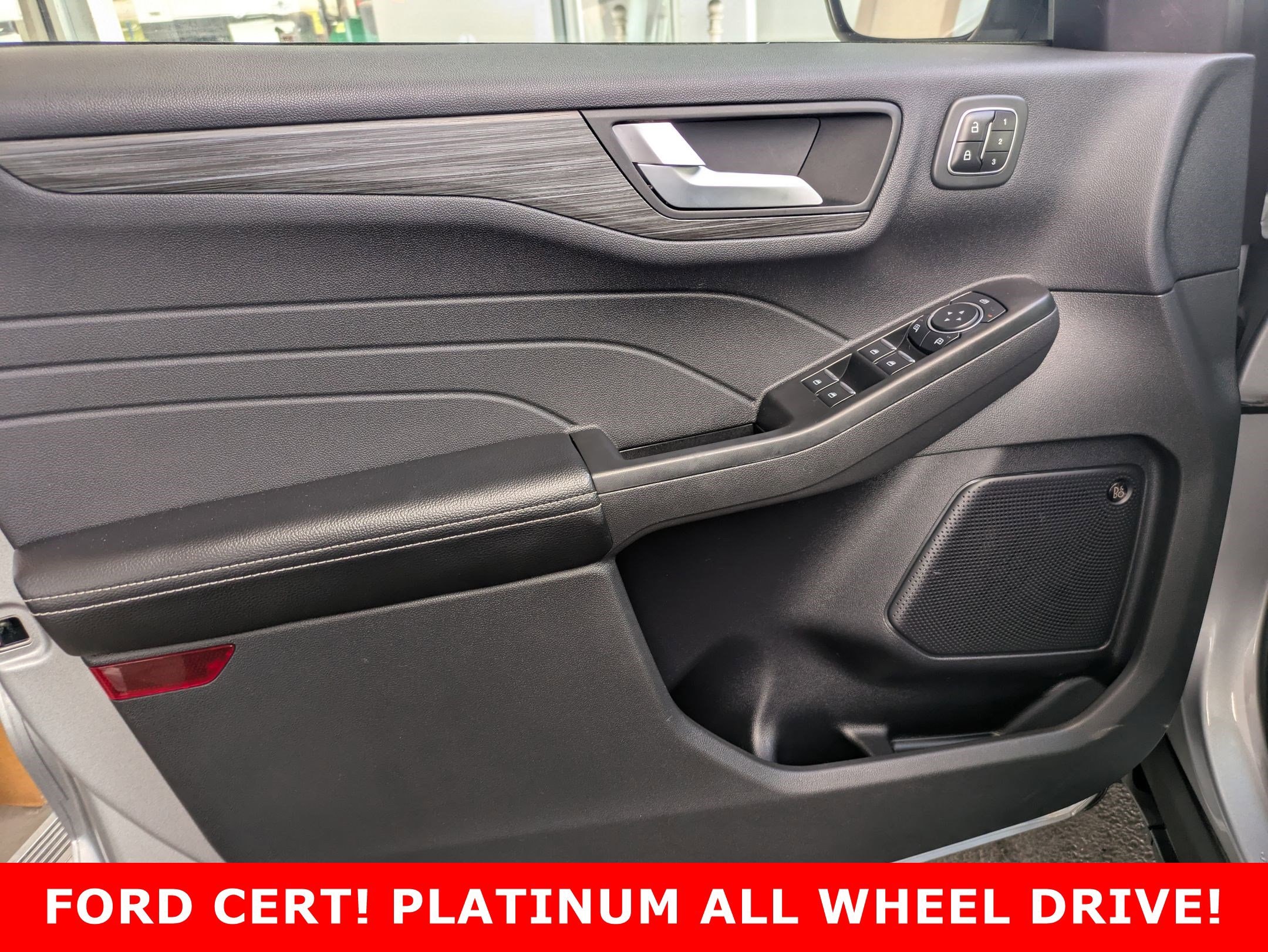 2023 FORD ESCAPE - Image 12