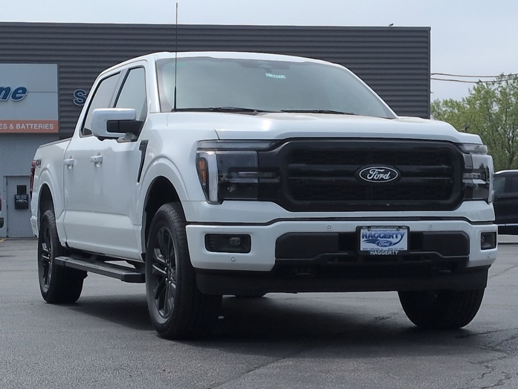 New 2026 Ford F-150 LARIAT 4WD SuperCrew 5.5 Box