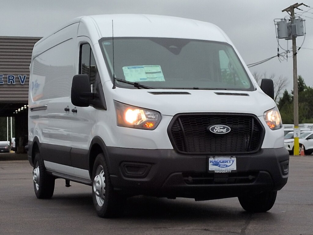 New 2026 Ford Transit T-250 148 Med Rf 9150 GVWR AWD T-250 148 Med Rf 9150 GVWR AWD
