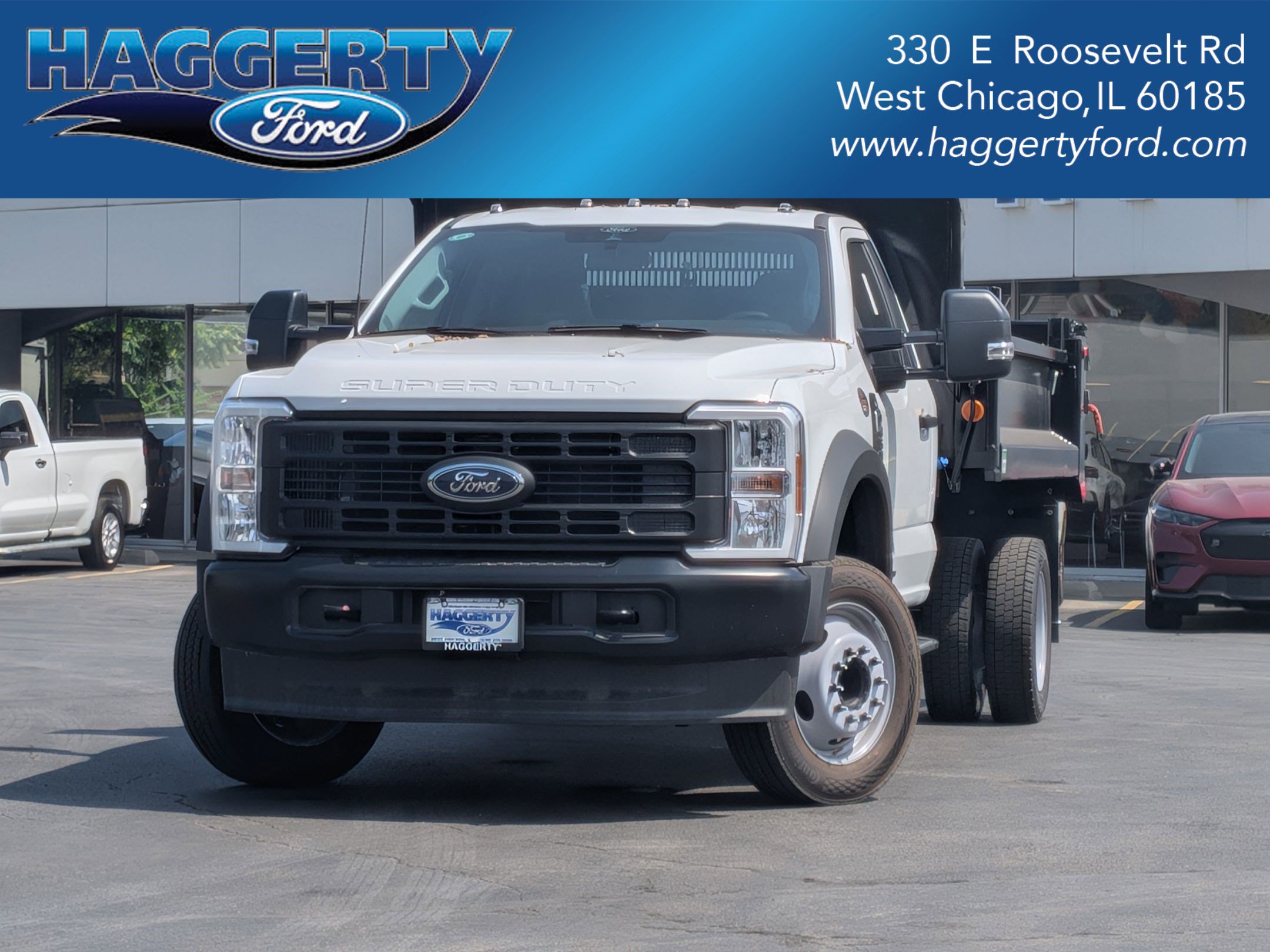 2024 Ford F-450 Super Duty Chassis Cab XL's photo