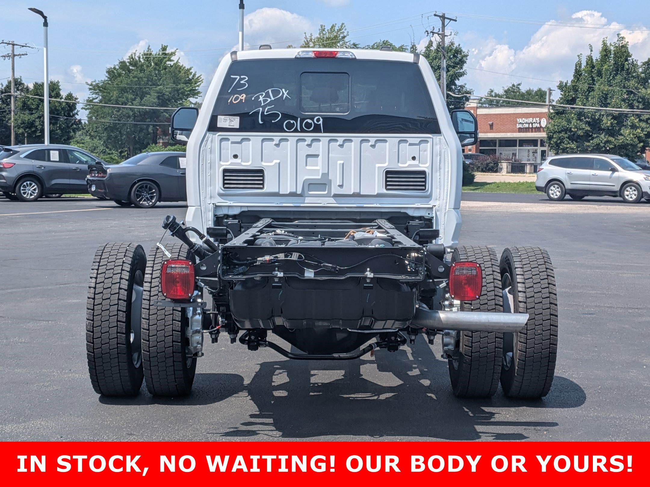 2025 FORD F-450 - Image 5