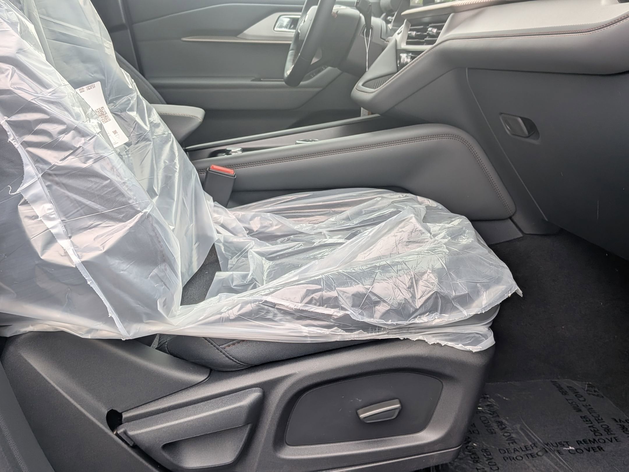 2025 FORD EXPLORER - Image 24