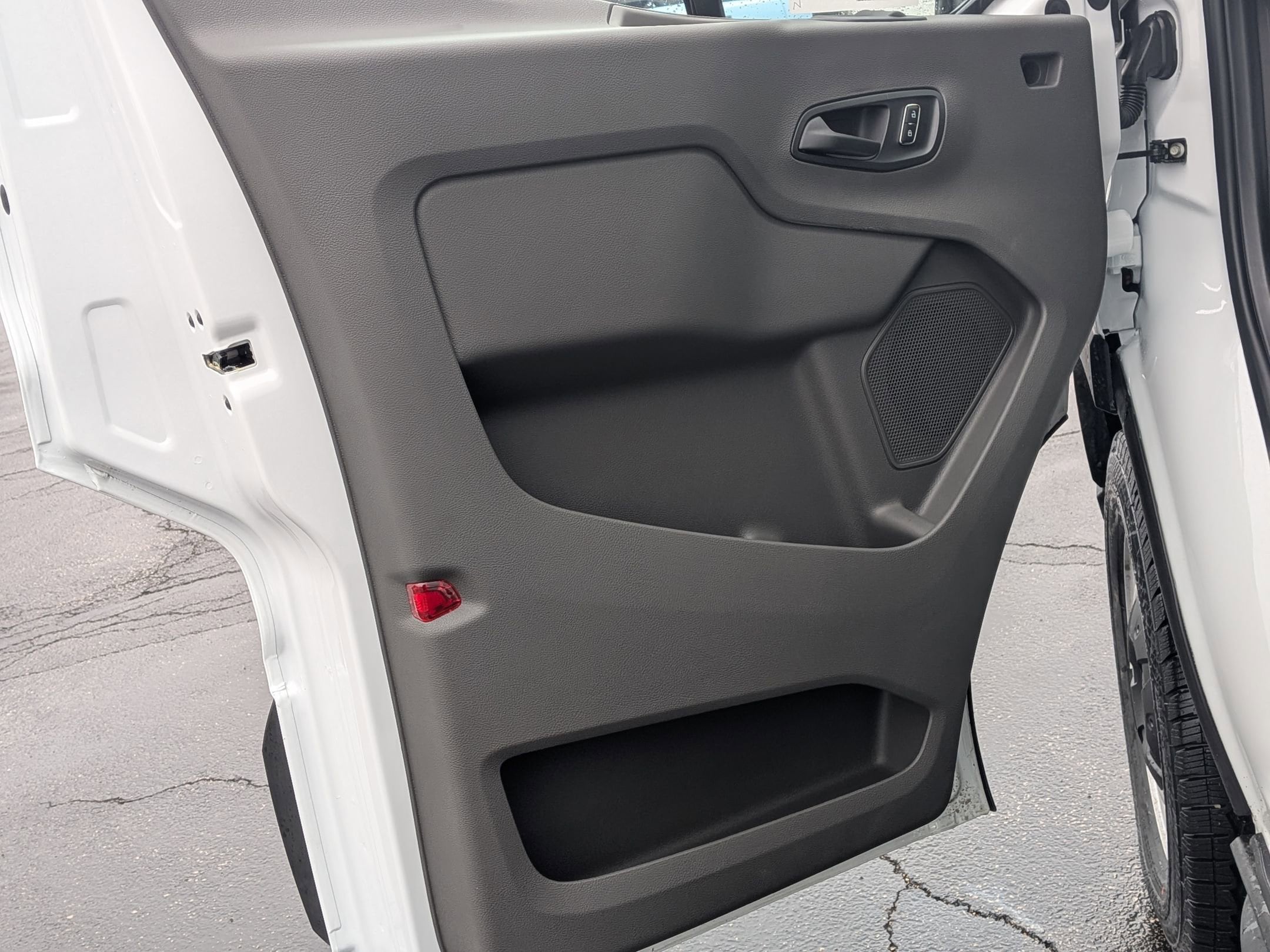 2026 FORD TRANSIT - Image 12