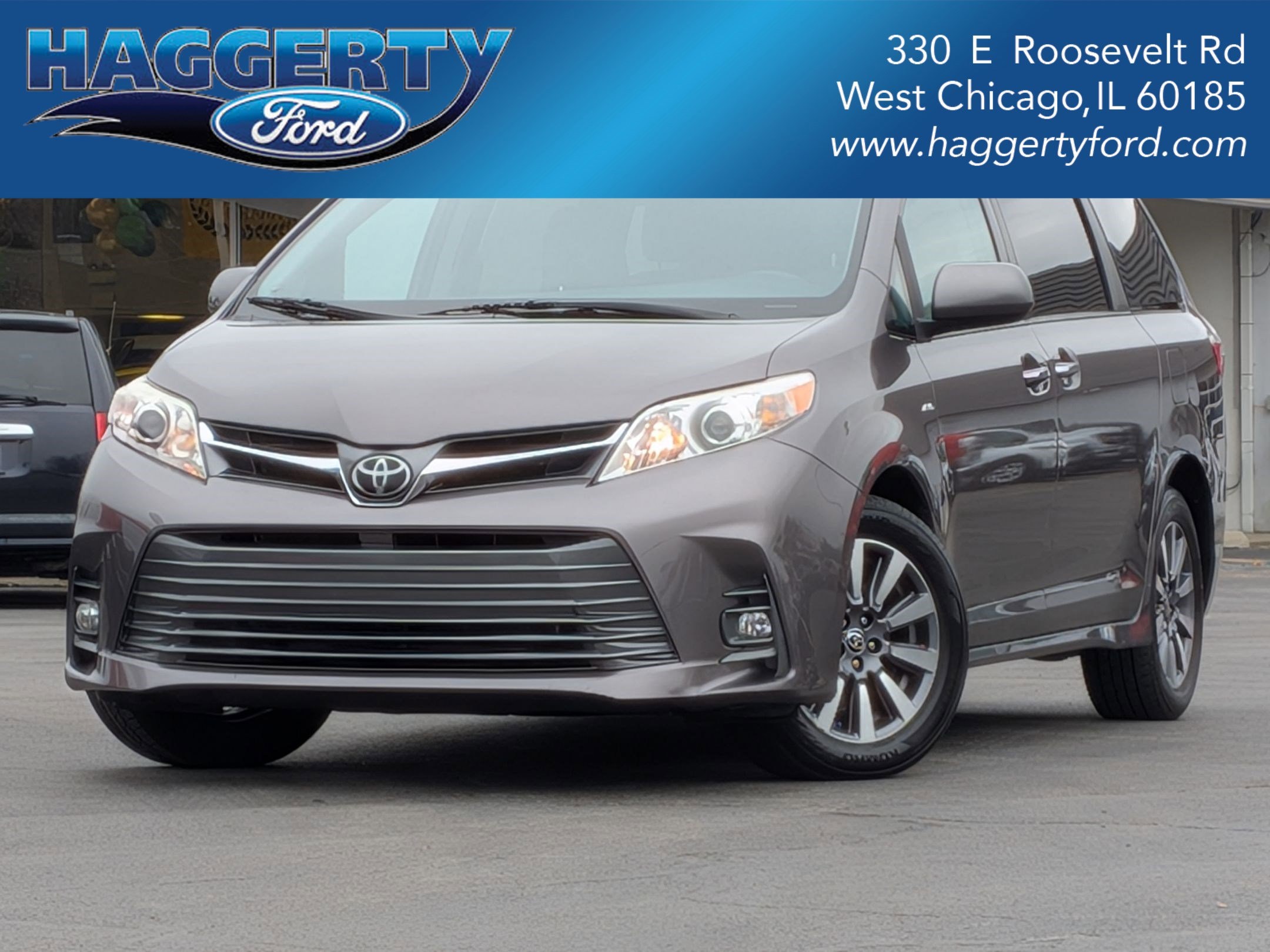 Toyota Sienna XLE 7-Passenger AWD