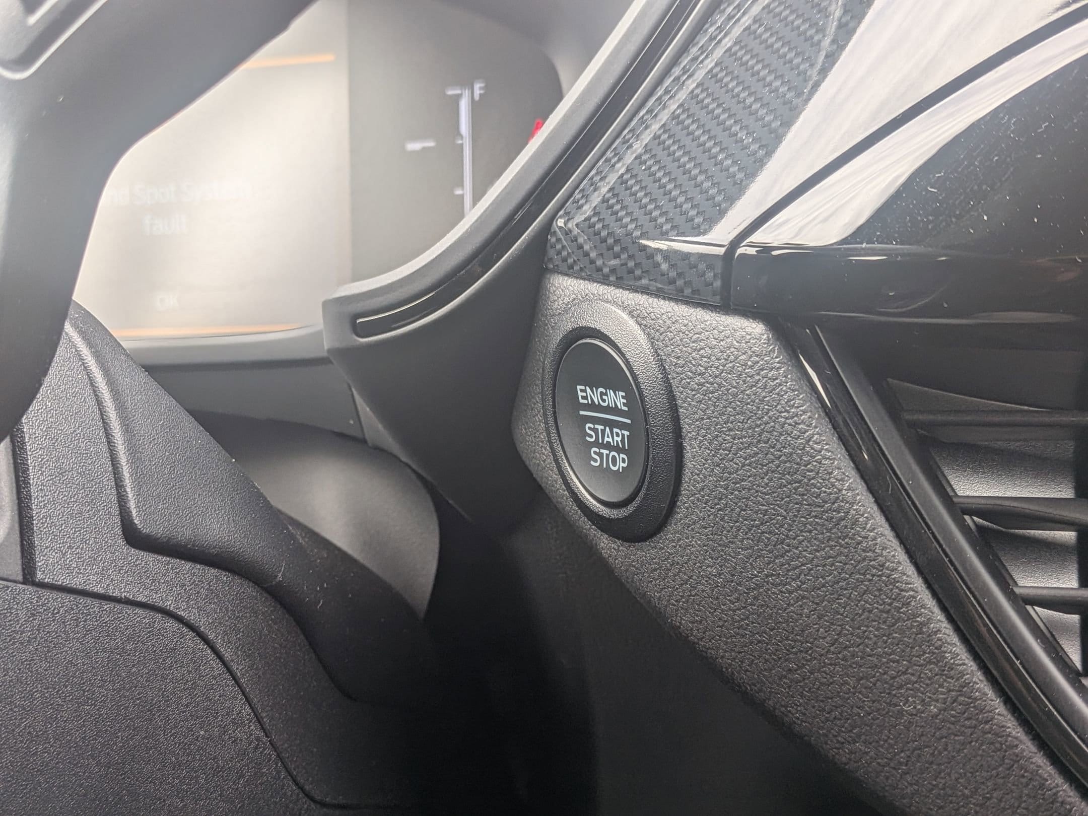 2025 FORD ESCAPE - Image 16