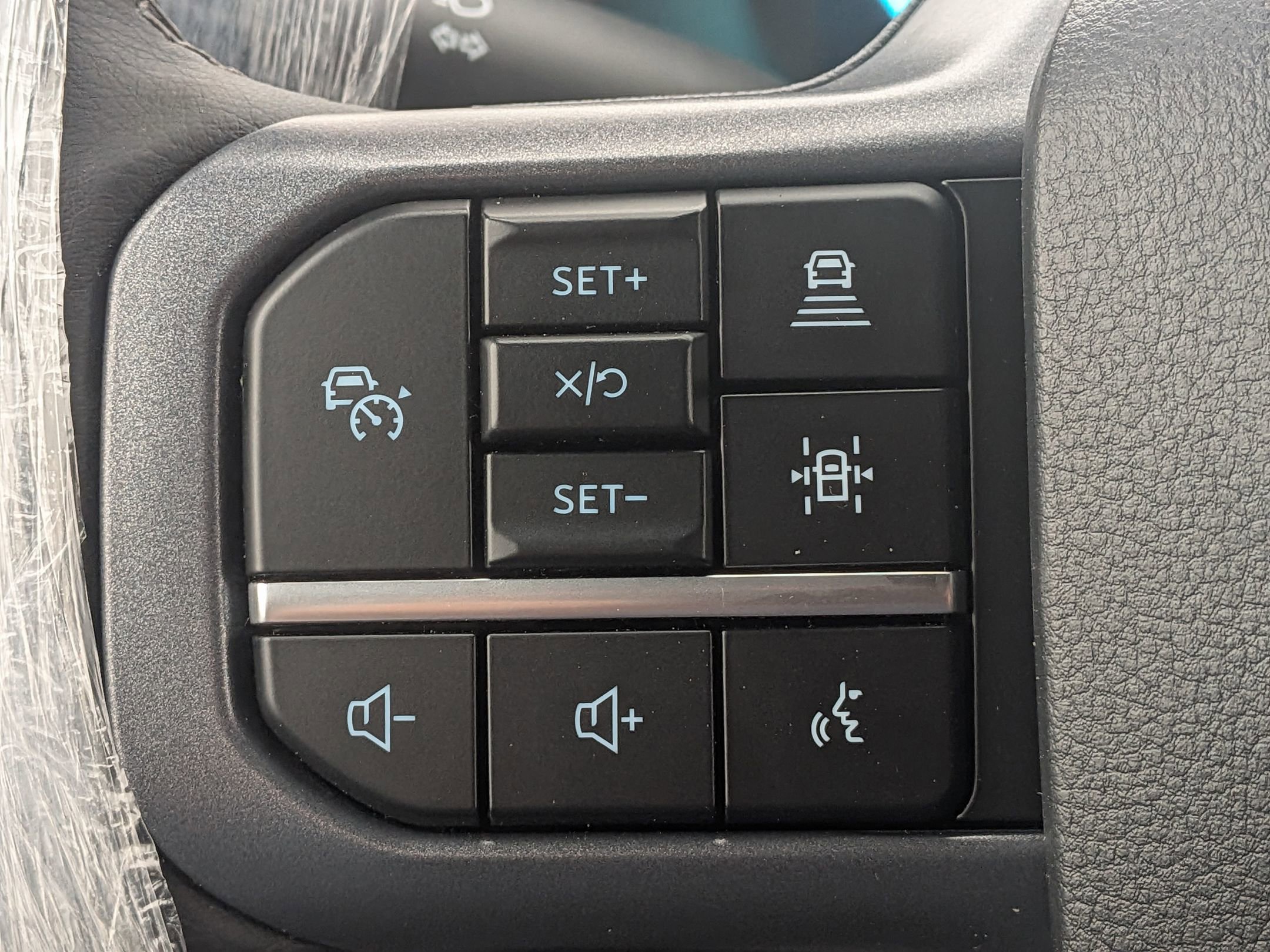 2026 FORD F-150 - Image 14