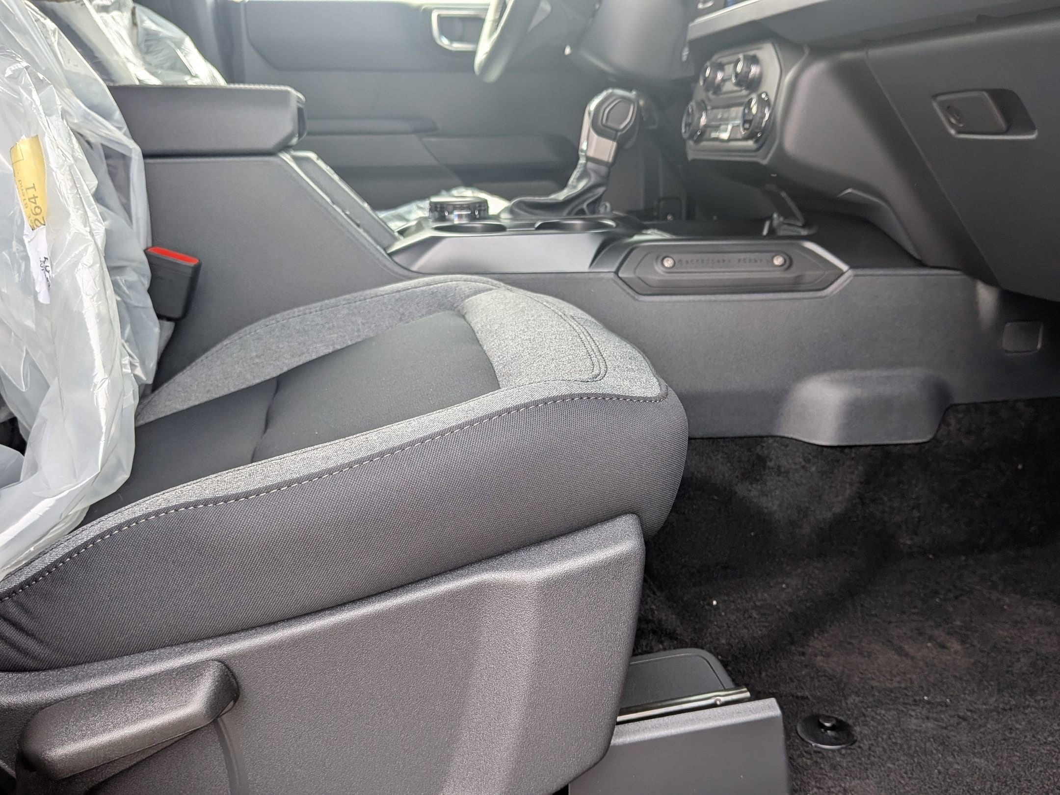 2025 FORD BRONCO - Image 27