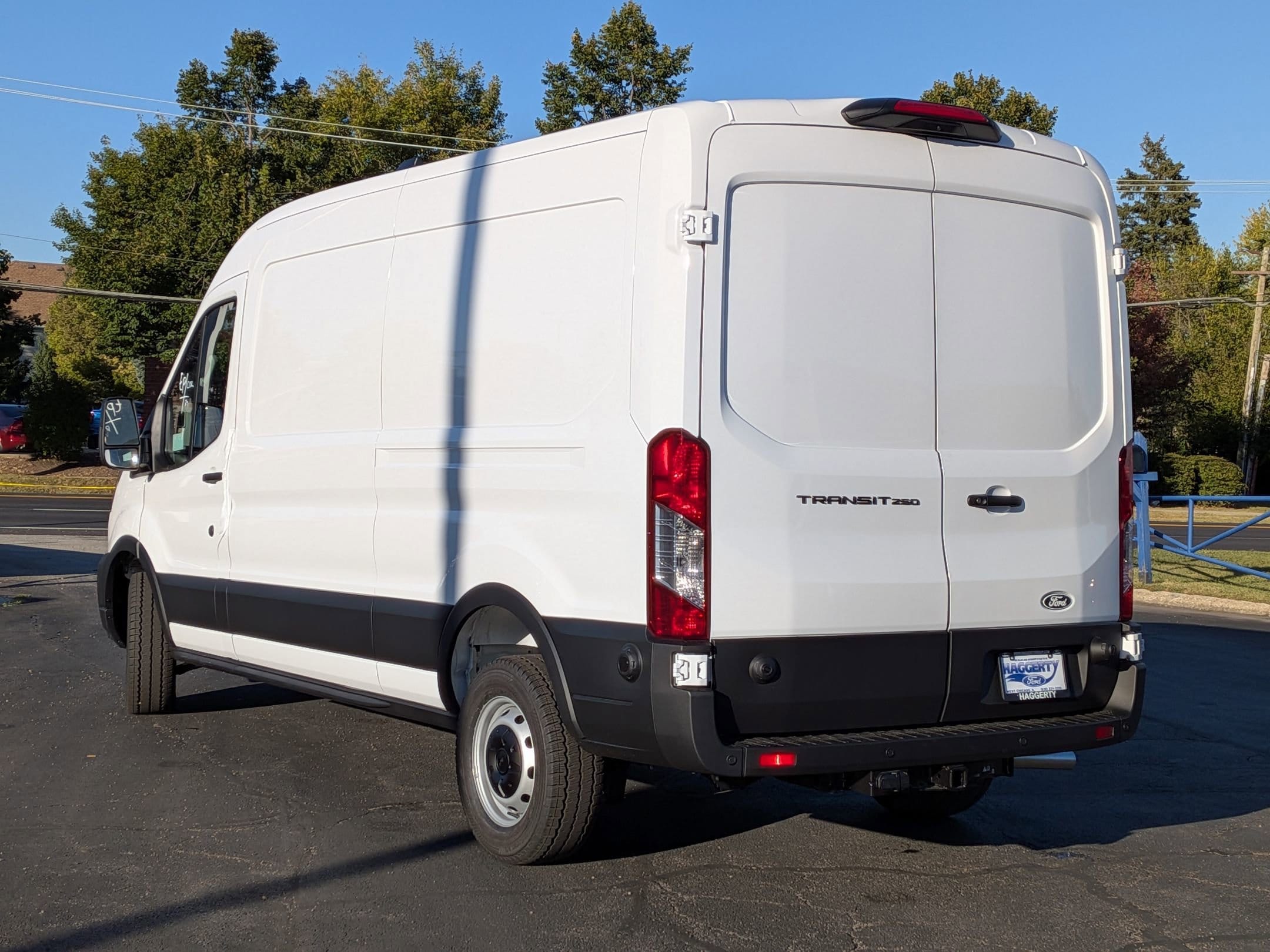 2026 FORD TRANSIT - Image 7