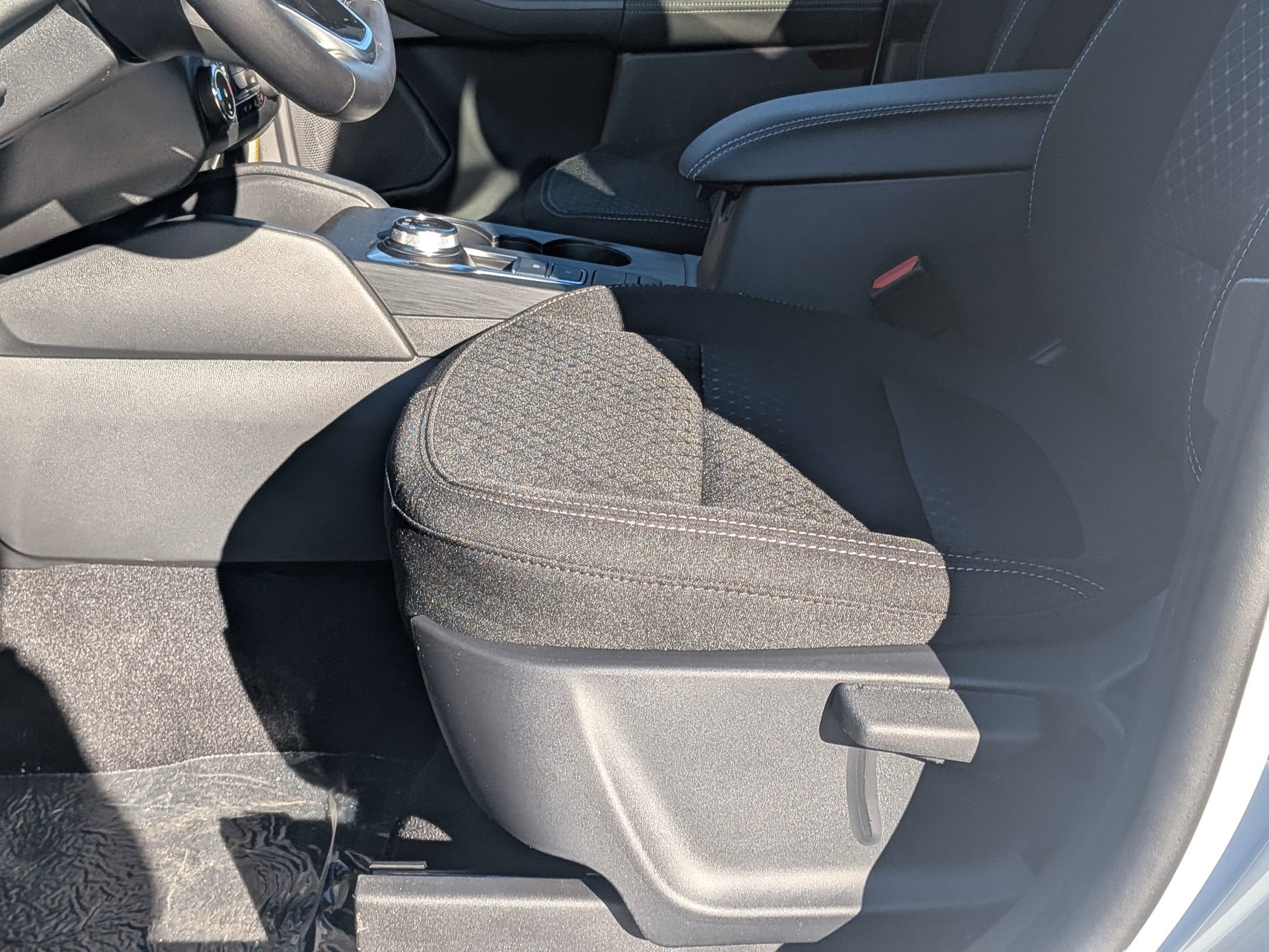 2026 FORD ESCAPE - Image 11