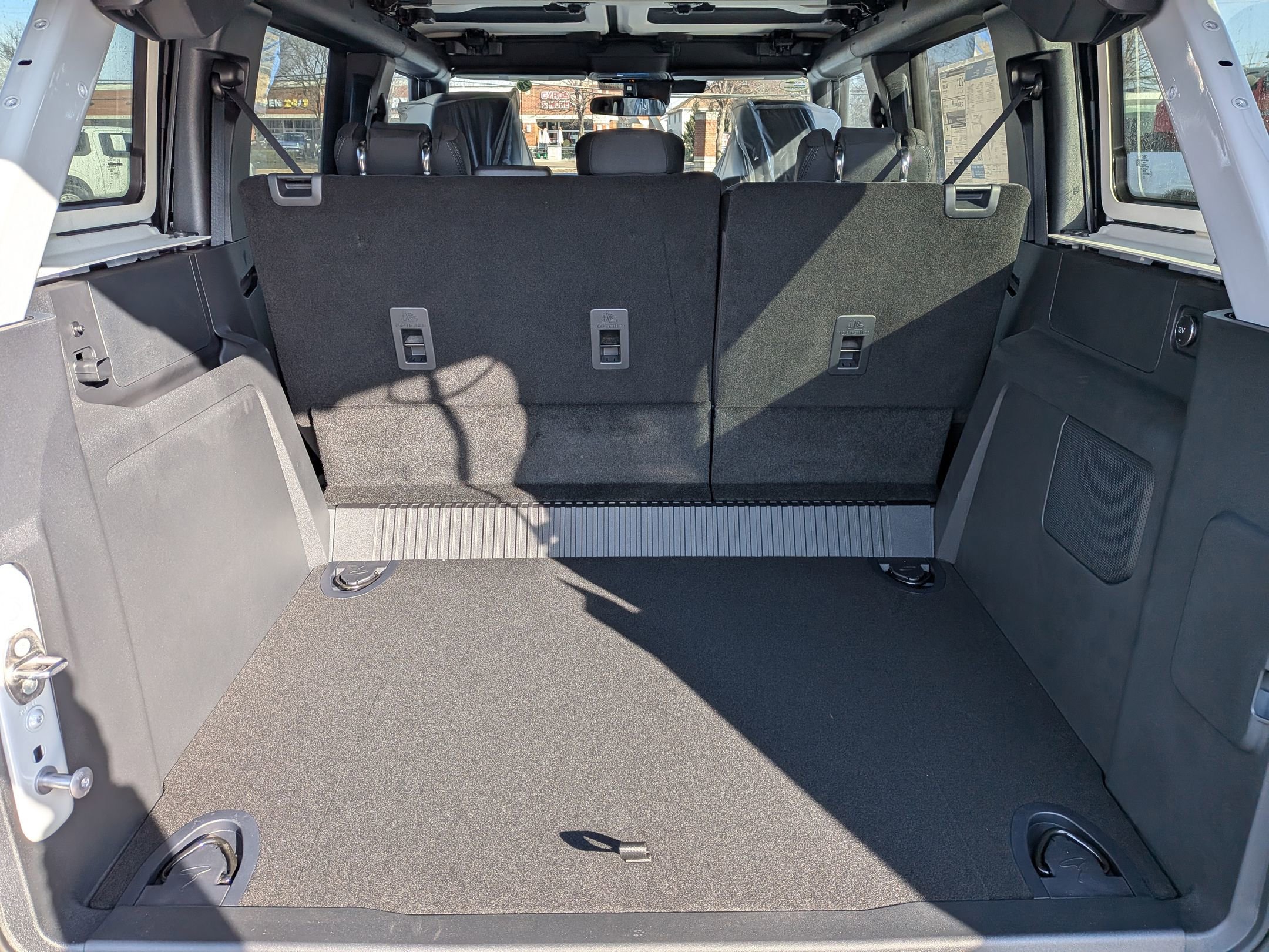 2026 FORD BRONCO - Image 24