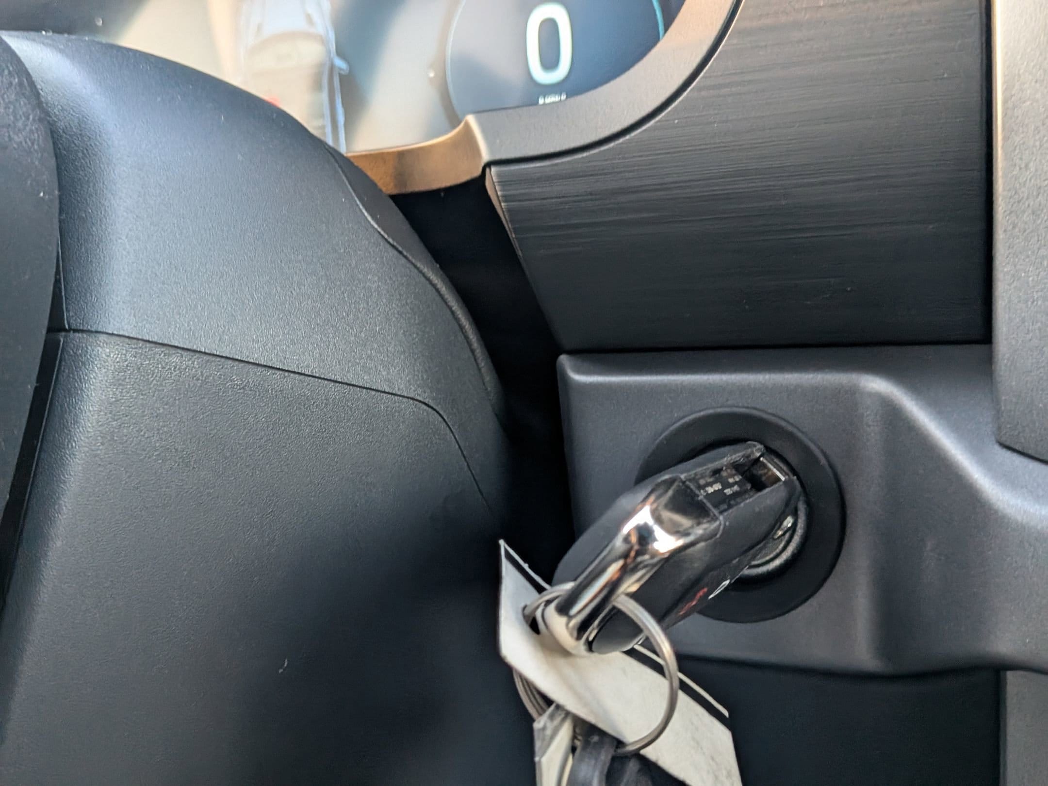 2025 FORD F-150 - Image 16