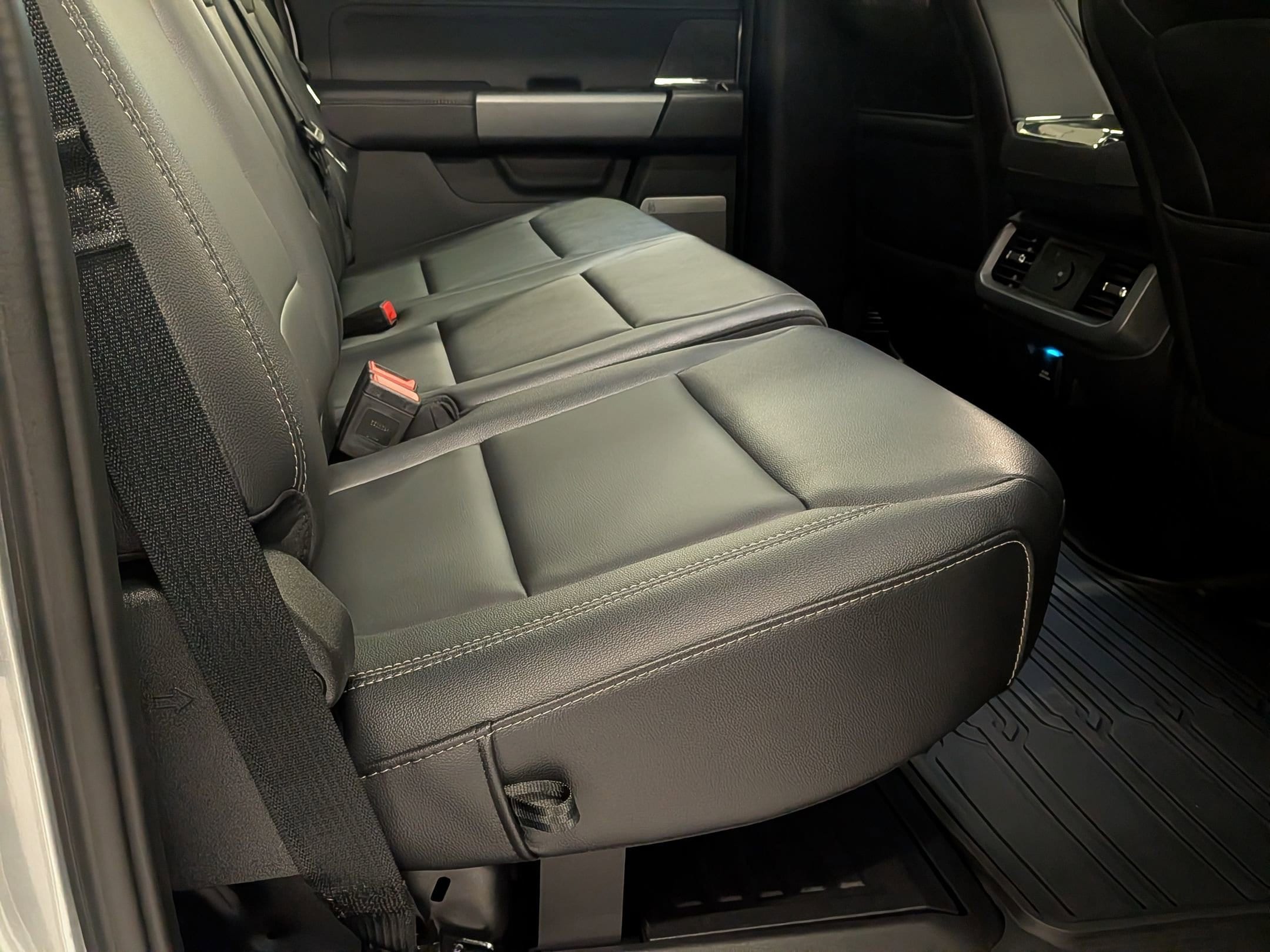 2025 FORD F-150 - Image 25