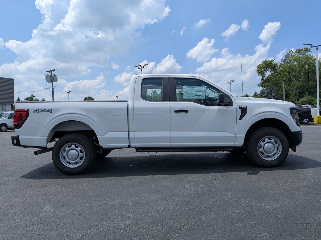 New 2025 Ford F-150 XL 4WD SuperCab 6.5 Box XL 4WD SuperCab 6.5 Box
