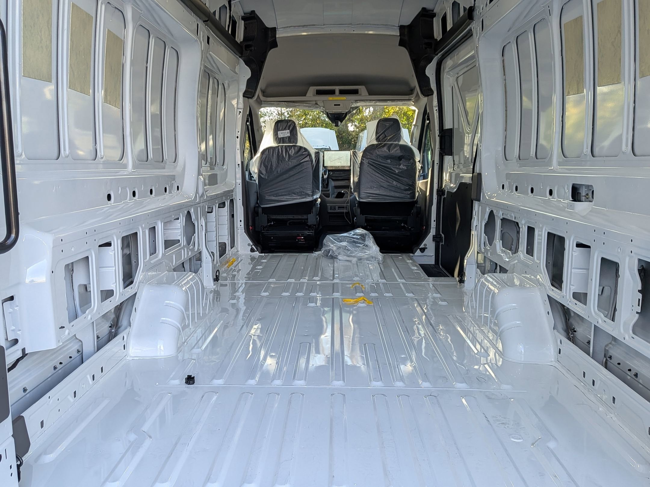 2026 FORD TRANSIT - Image 24