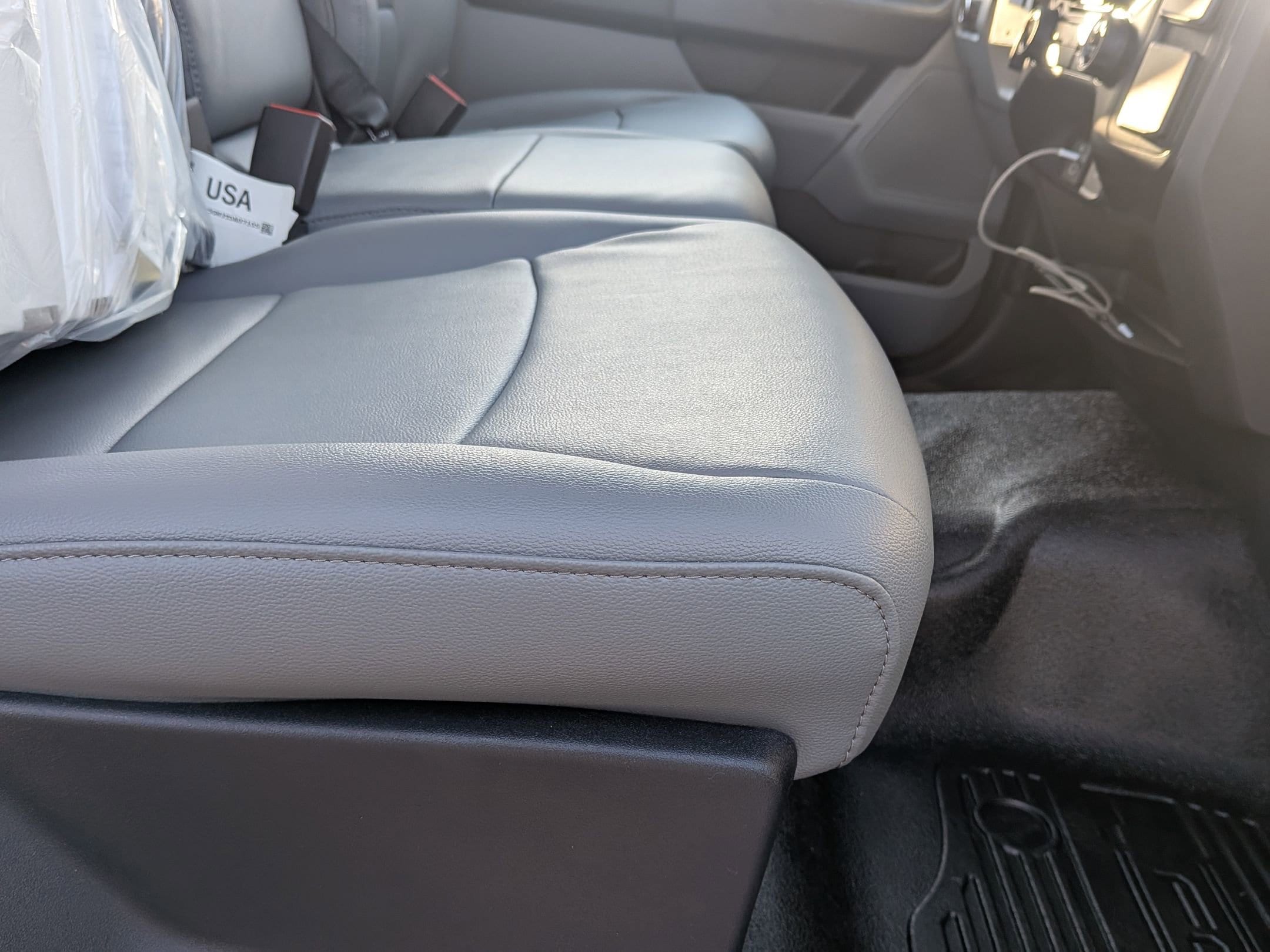 2026 FORD F-550 - Image 21