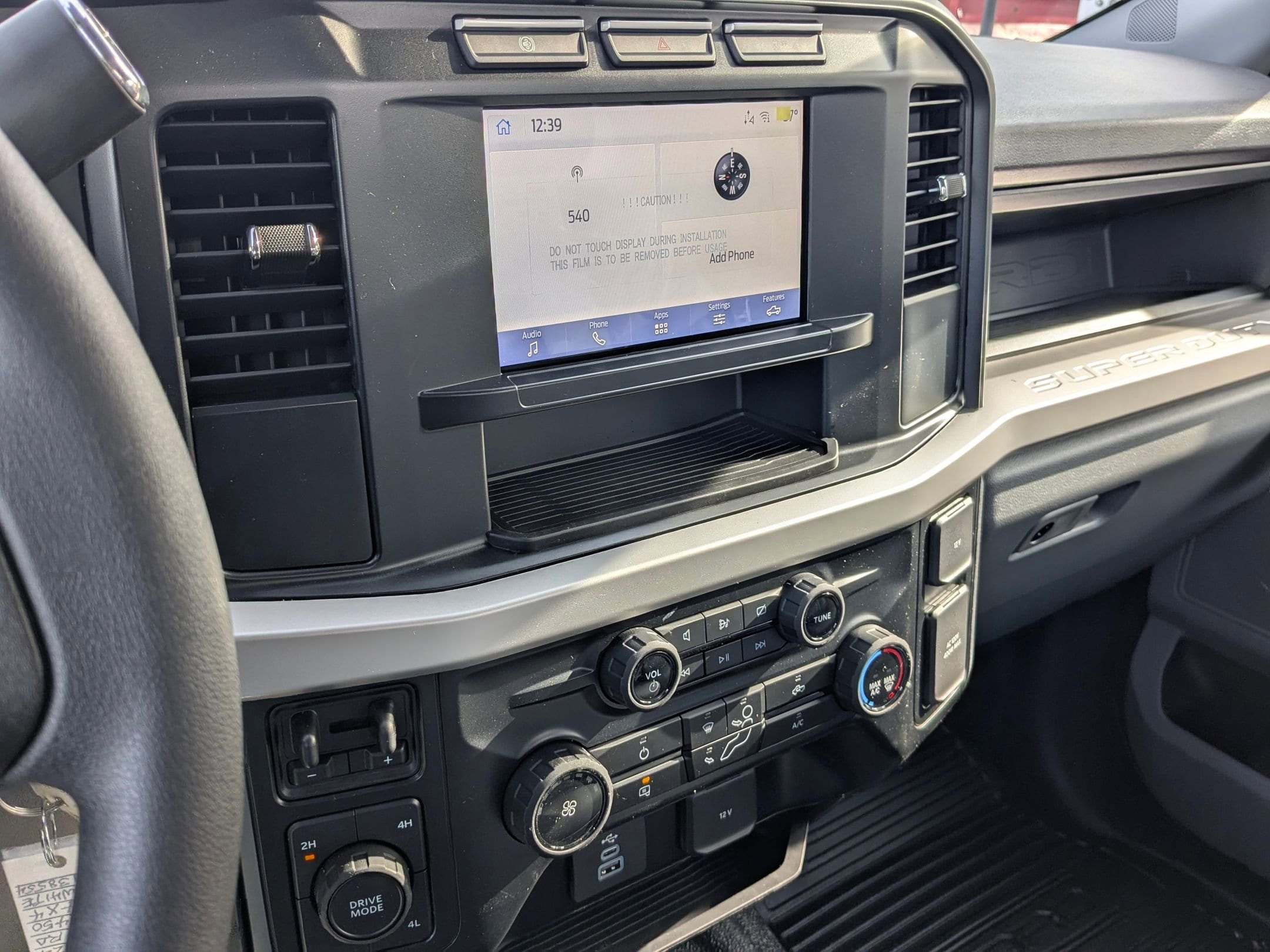 2024 FORD F-450 - Image 17