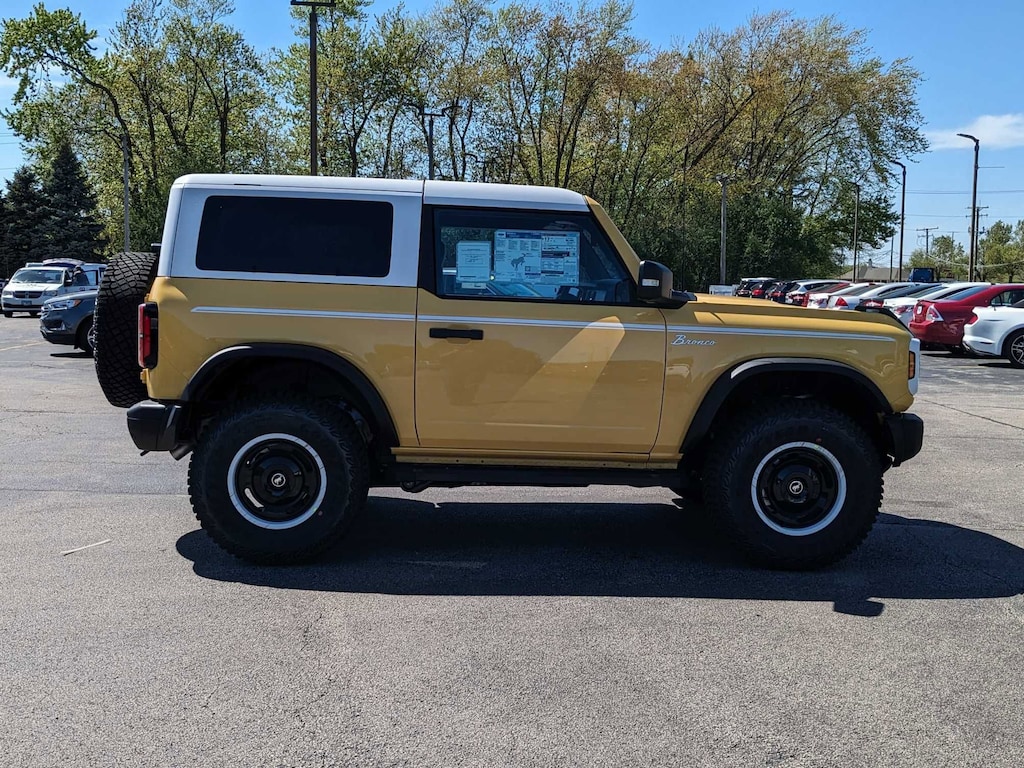New 2024 Ford Bronco Heritage Limited Edition 2 Door Advanced 4x4 Heritage Limited Edition Advanced 4x4