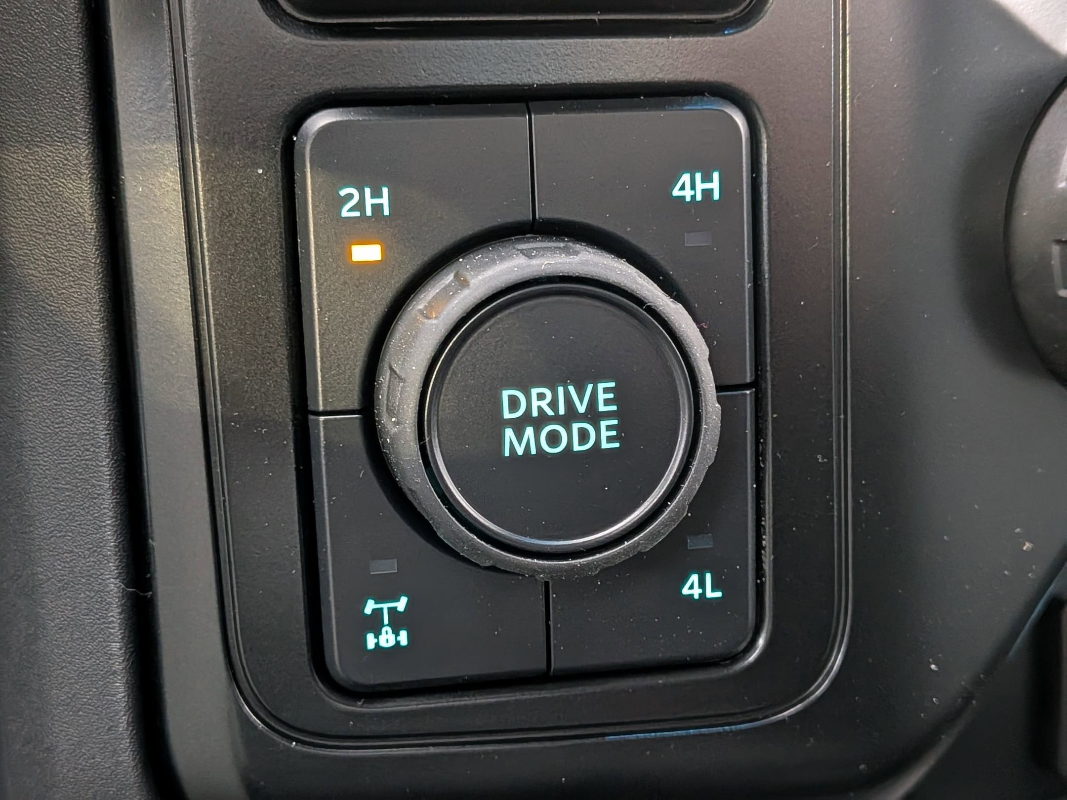 2026 FORD F-350 - Image 19