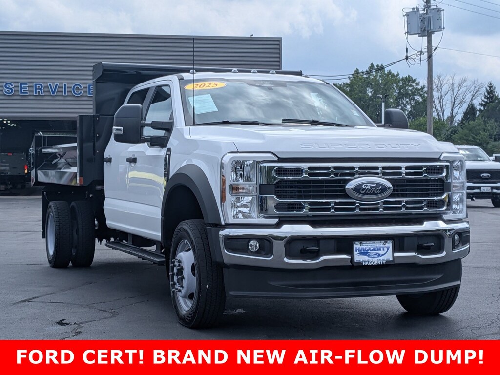 Certified 2025 Ford Super Duty F-450 DRW XL 4WD Crew Cab 203 WB 84 CA Crew Cab Chassis-Cab