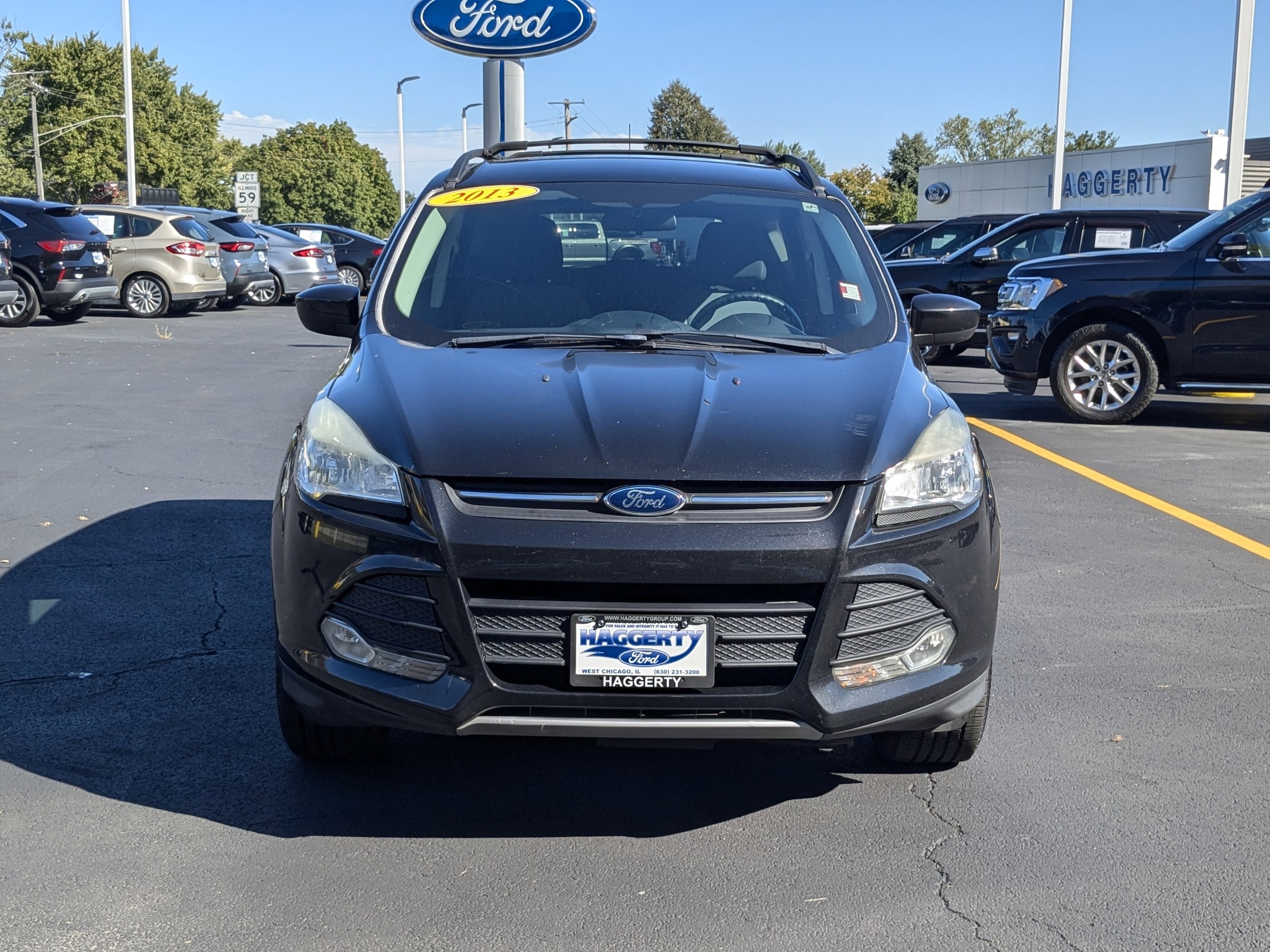 Used 2013 Ford Escape SE with VIN 1FMCU0GX8DUC21909 for sale in West Chicago, IL