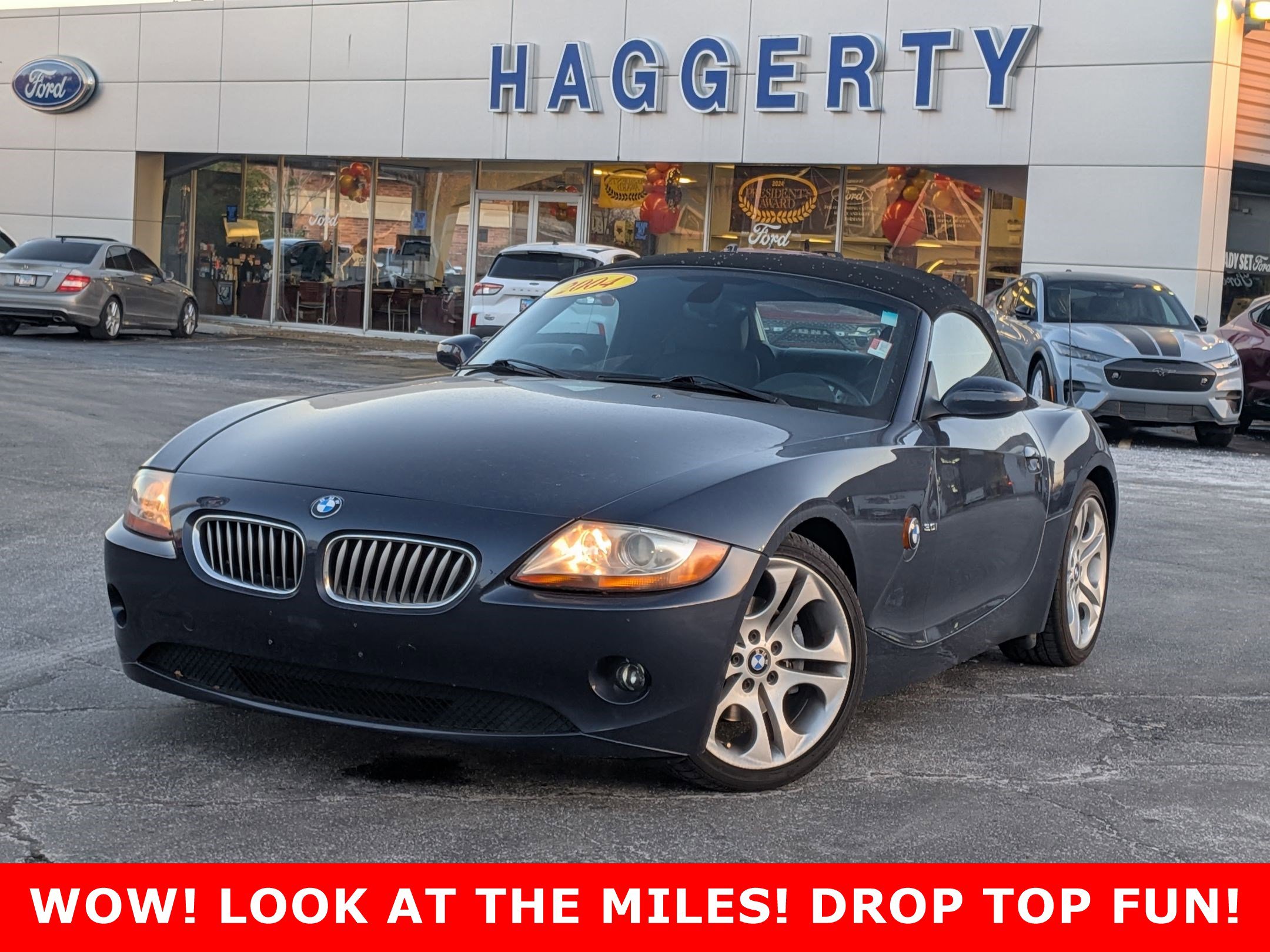 Used 2004 BMW Z4 3 with VIN 4USBT53594LU08838 for sale in West Chicago, IL