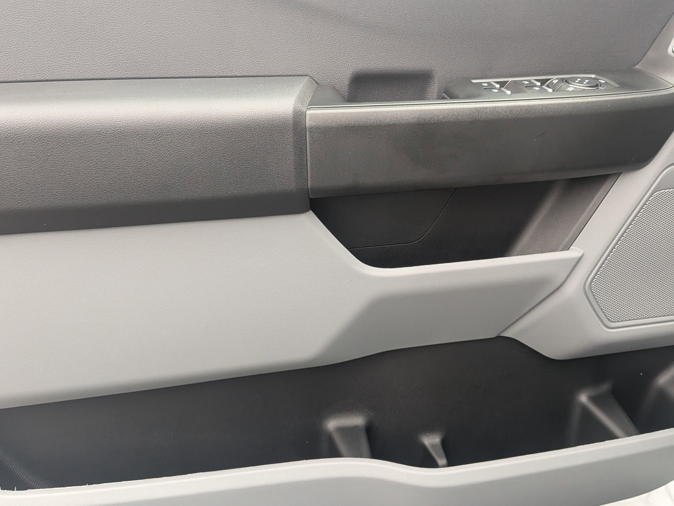 2026 FORD F-450 - Image 12