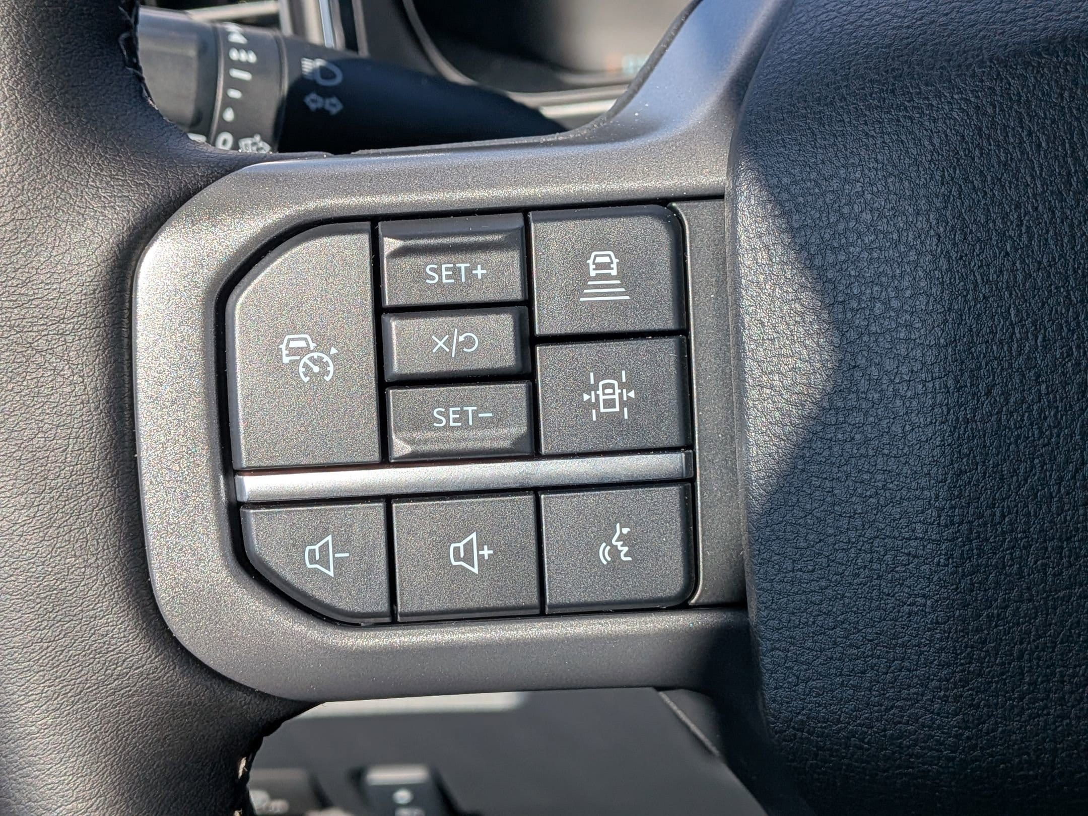 2026 FORD F-250 - Image 15