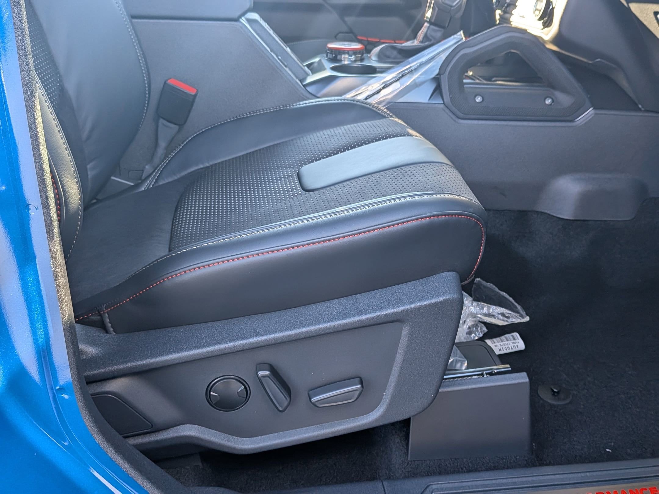 2025 FORD BRONCO - Image 28