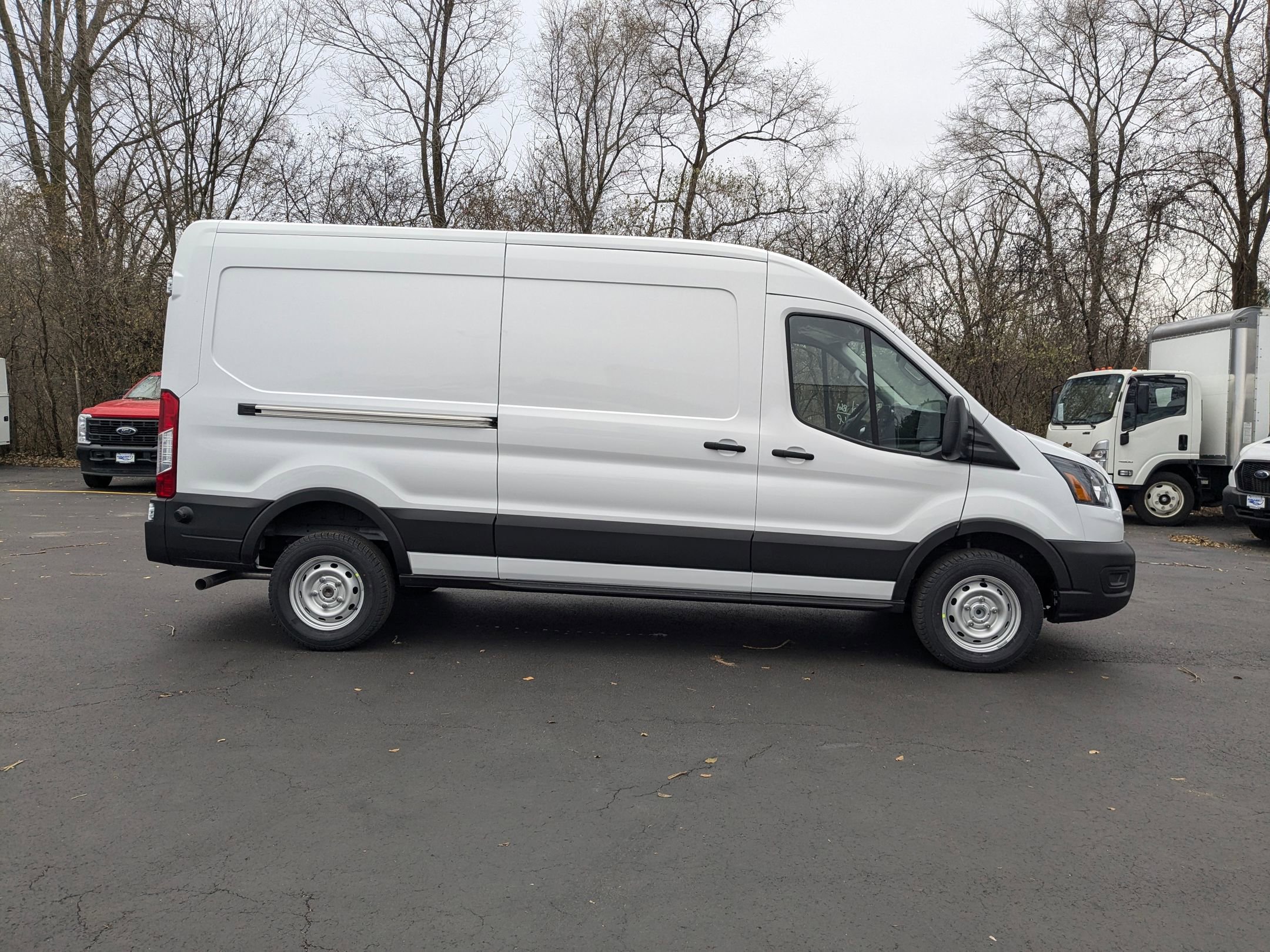 2024 Ford Transit photo 3