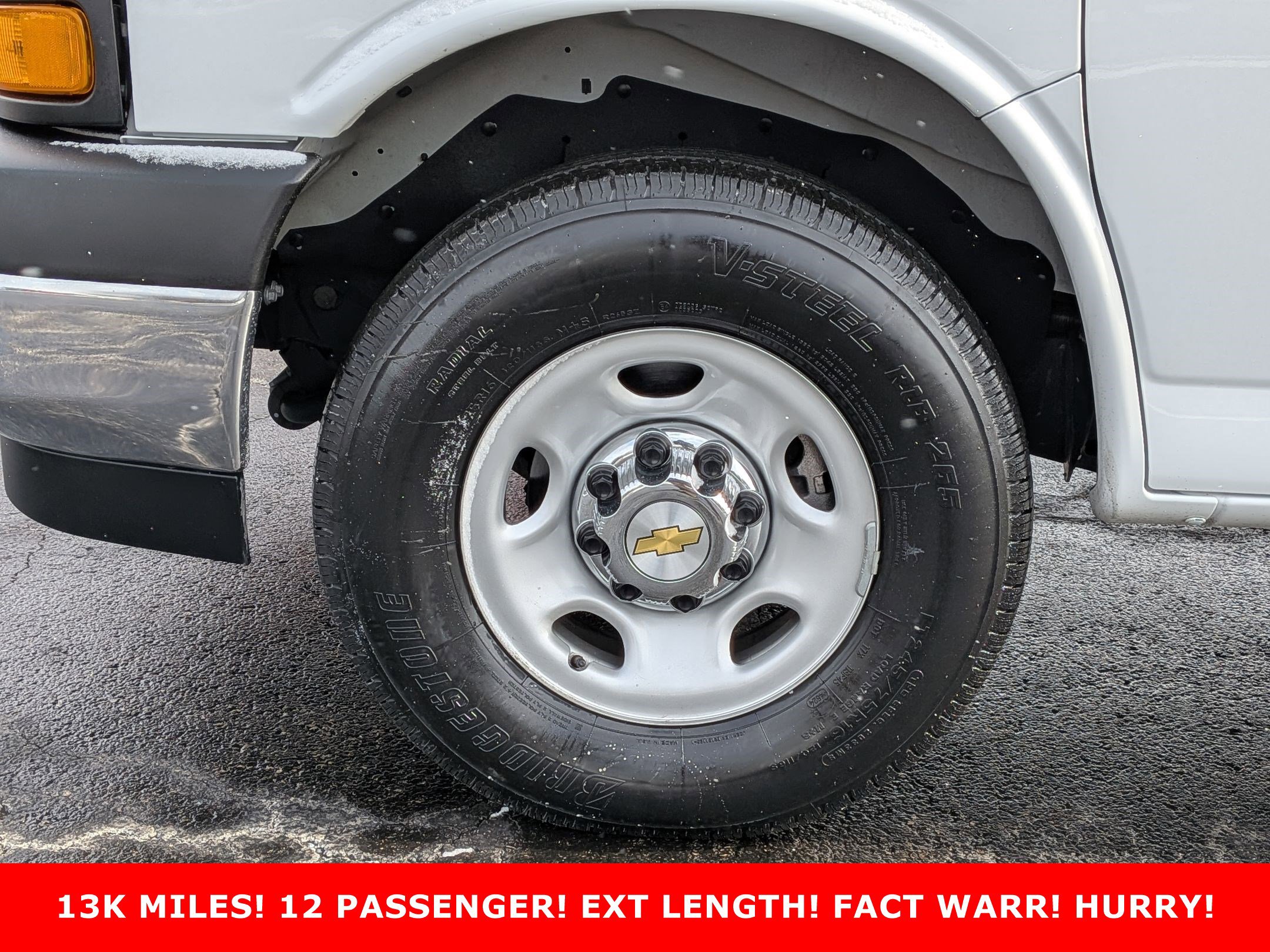 2025 CHEVROLET EXPRESS - Image 9