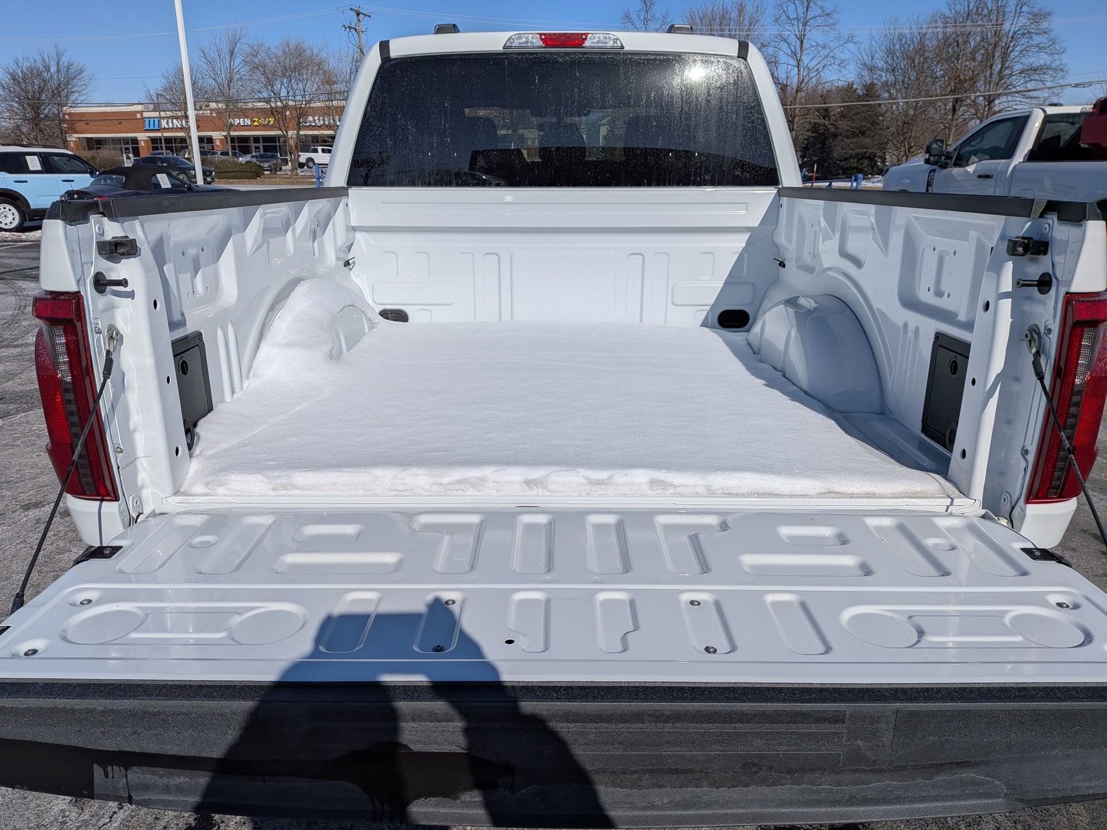 2025 FORD F-150 - Image 22