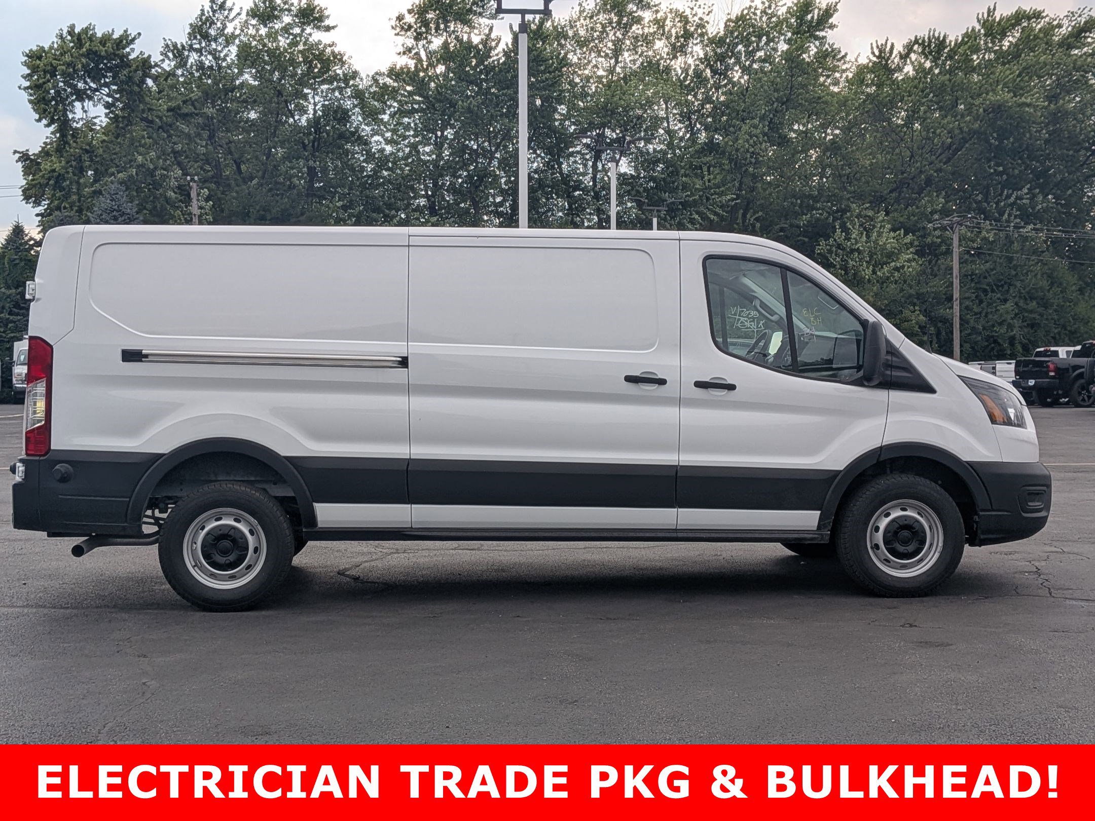 2025 Ford Transit photo 4
