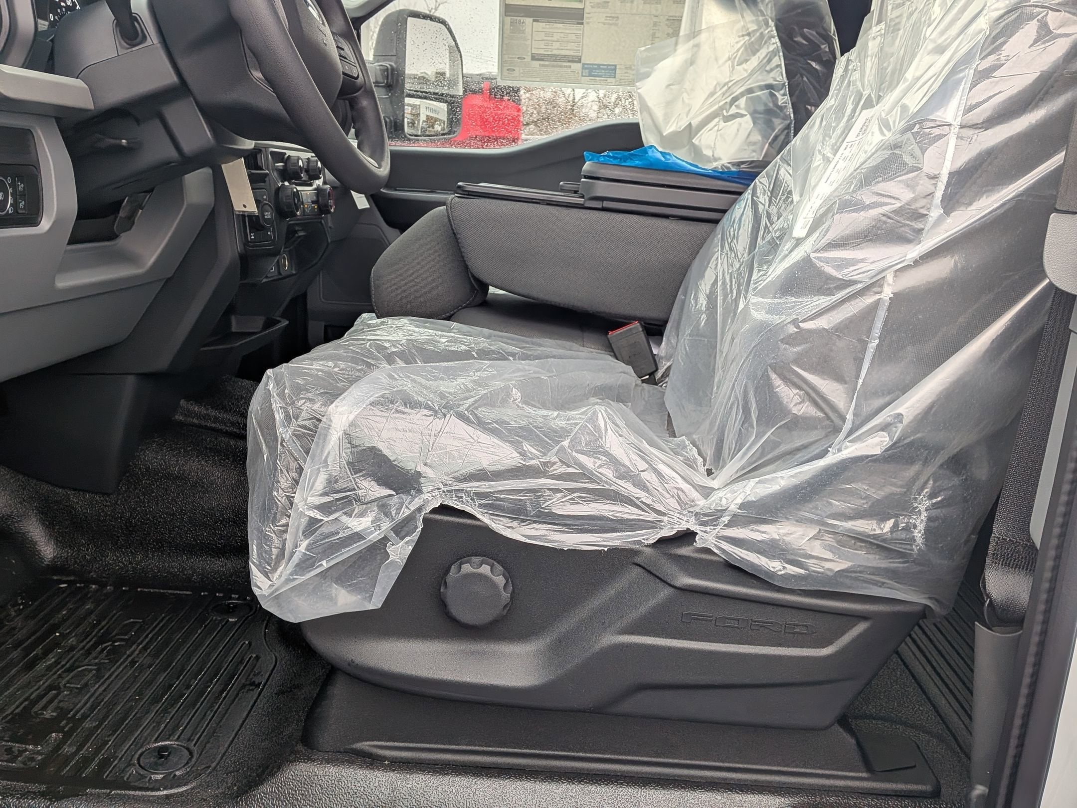 2026 FORD F-250 - Image 11