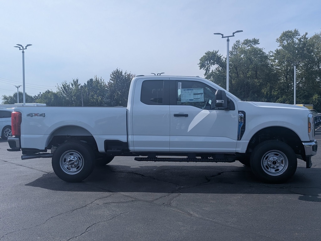 New 2026 Ford Super Duty F-250 SRW XL 4WD SuperCab 8 Box TRUCK