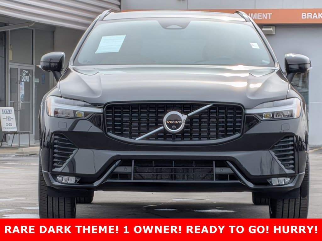 Used 2023 Volvo XC60 B6 AWD Ultimate Dark Theme SUV