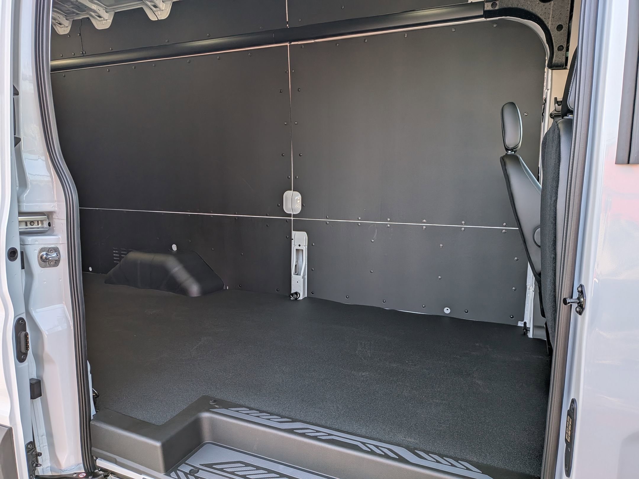 2026 FORD TRANSIT - Image 23