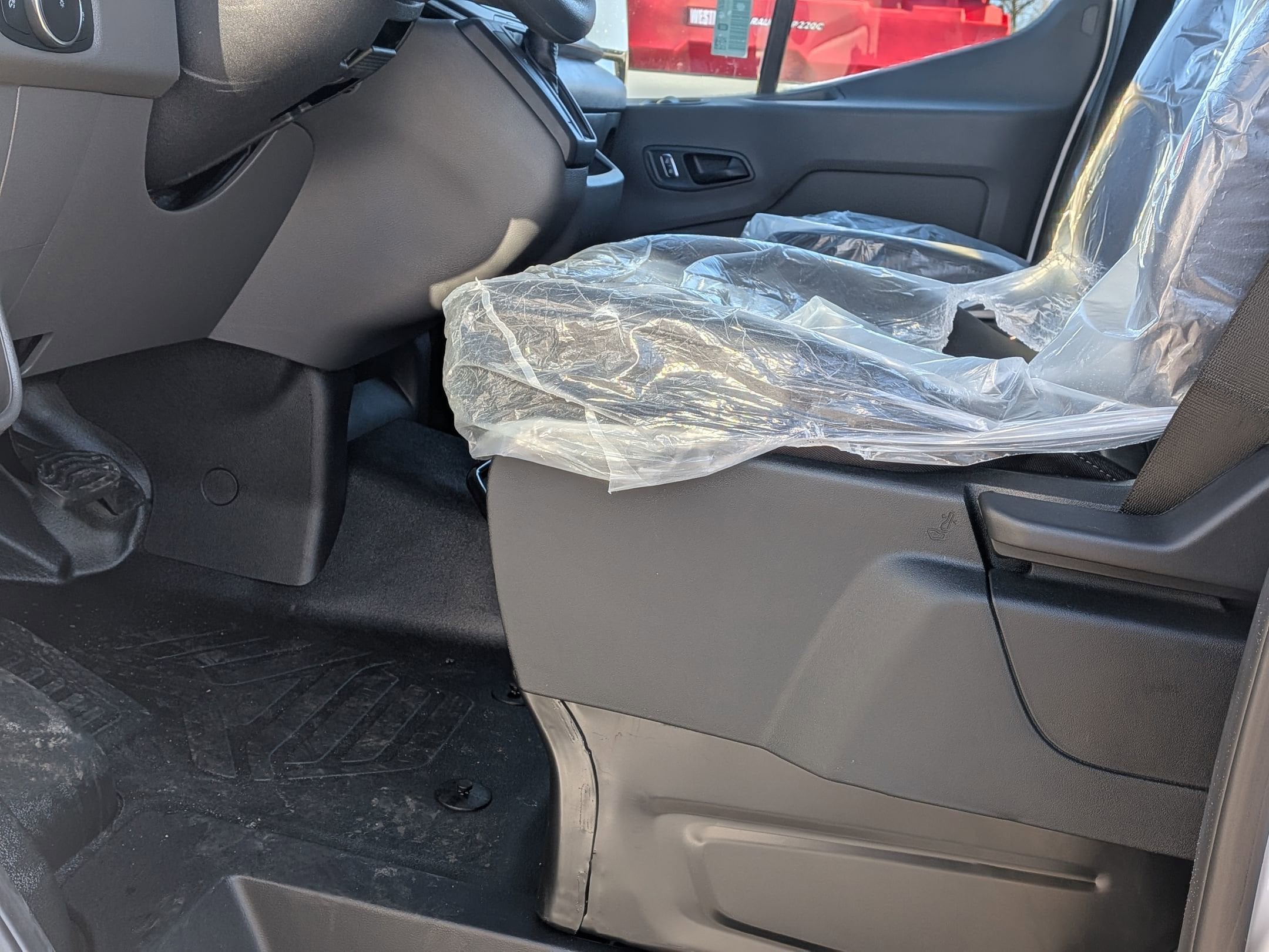 2026 FORD TRANSIT - Image 11