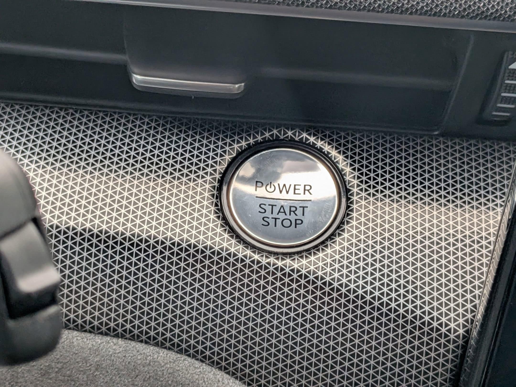 2024 FORD MUSTANG MACH-E - Image 16