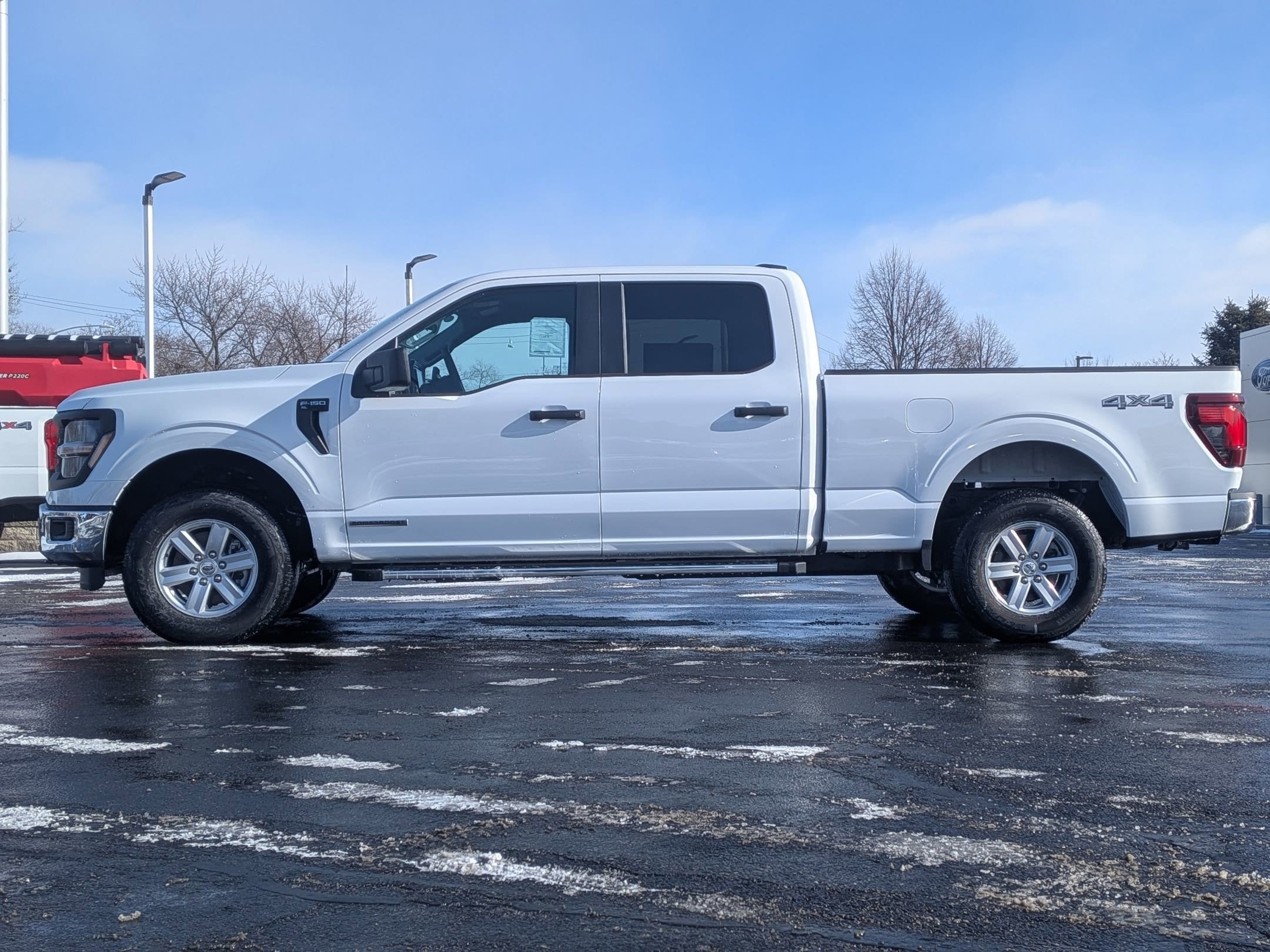 2025 FORD F-150 - Image 8